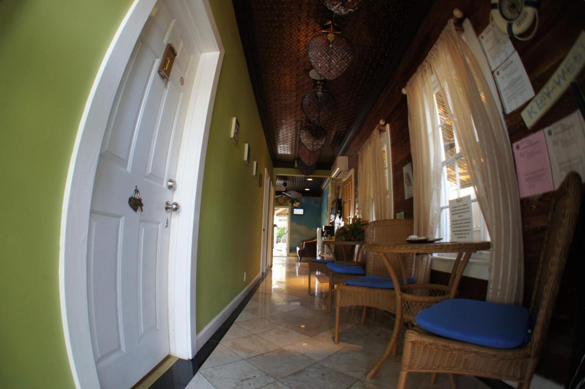 Seascape Tropical Inn photo 63