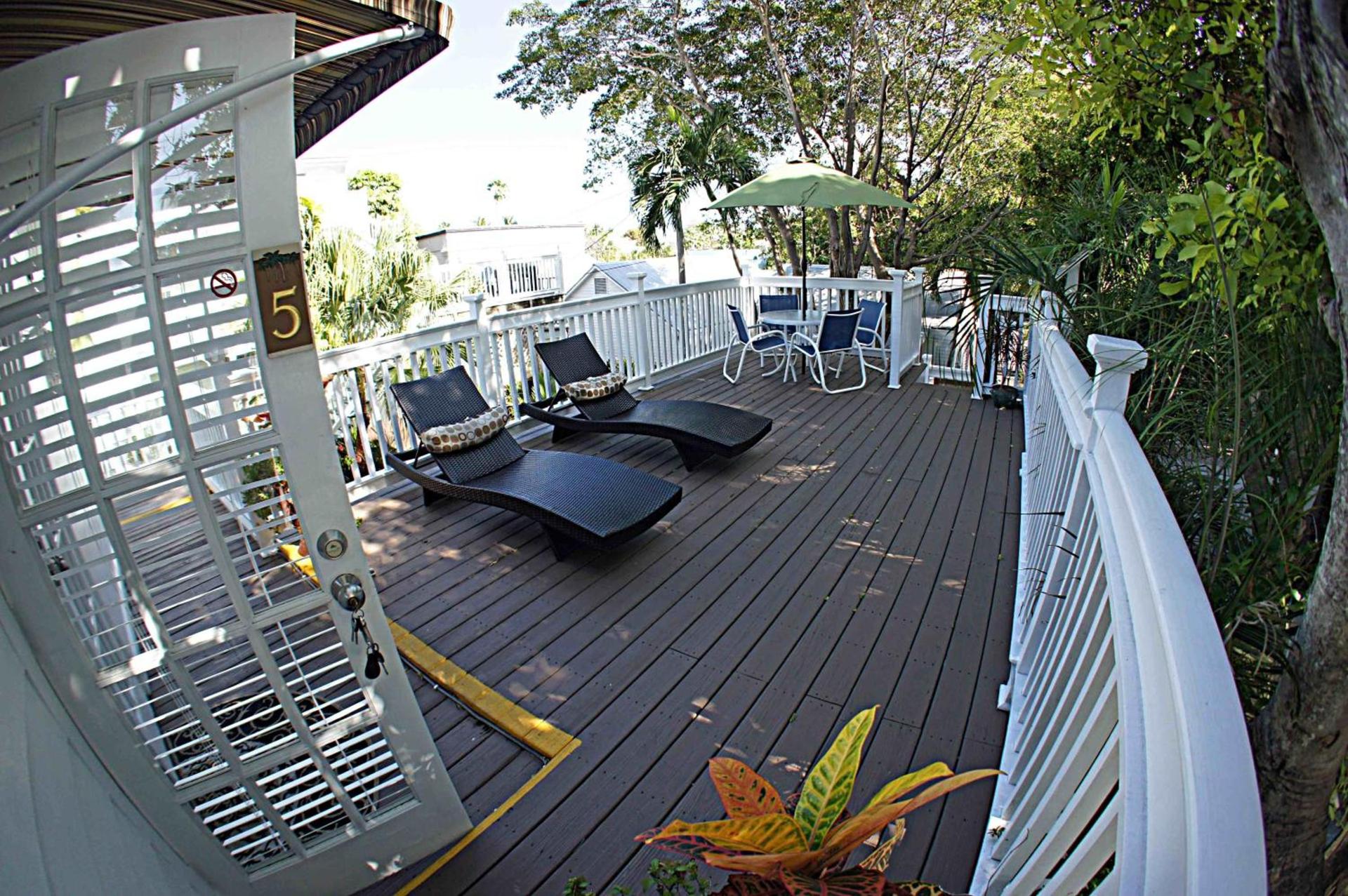 Seascape Tropical Inn photo 75