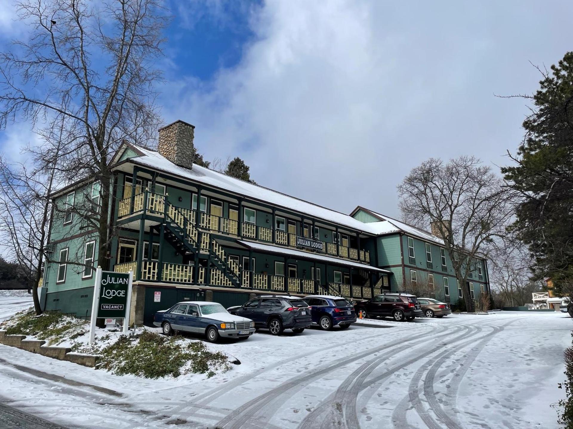 Julian Lodge — hotel in Julian