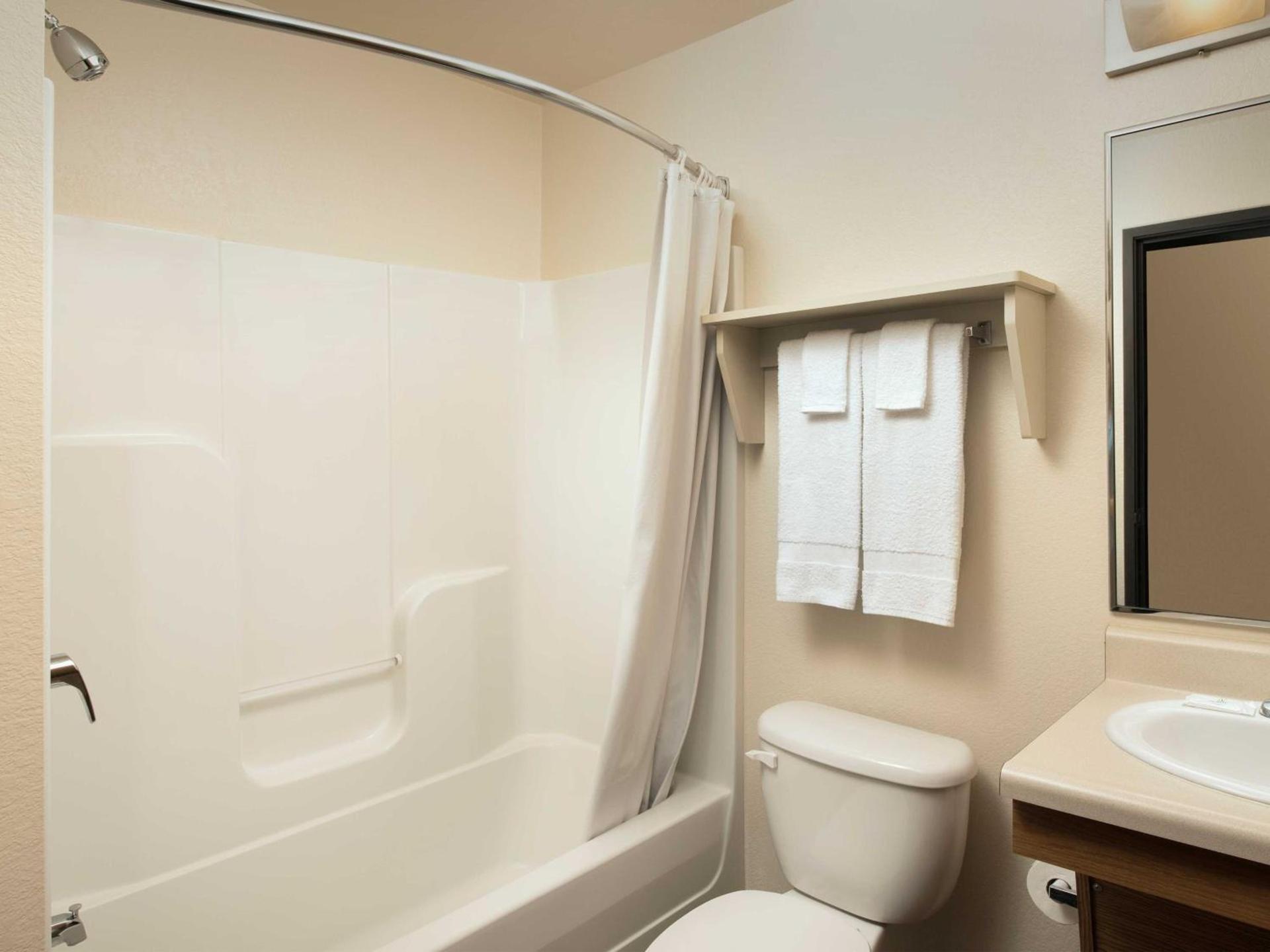 WoodSpring Suites Hobbs photo 26