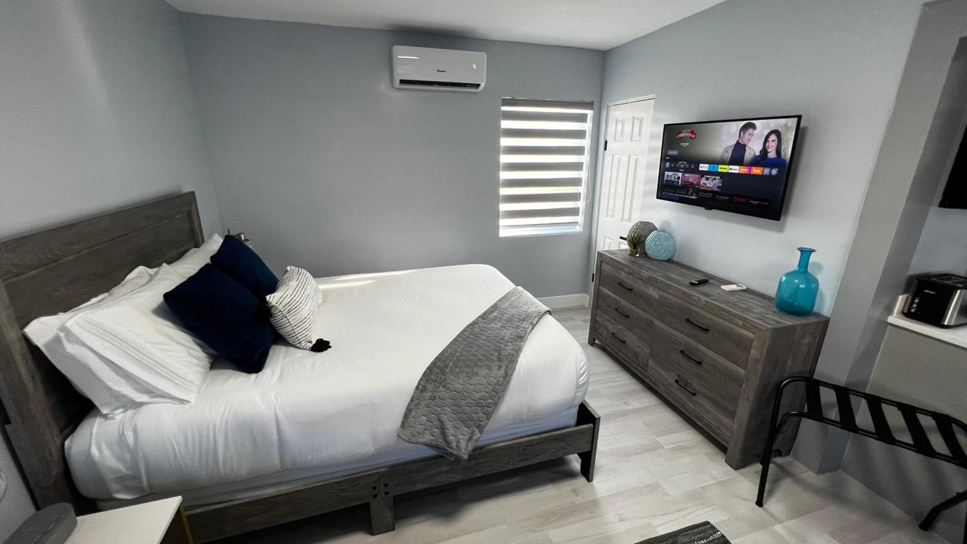 Oceano Suites Daytona Beach photo 10