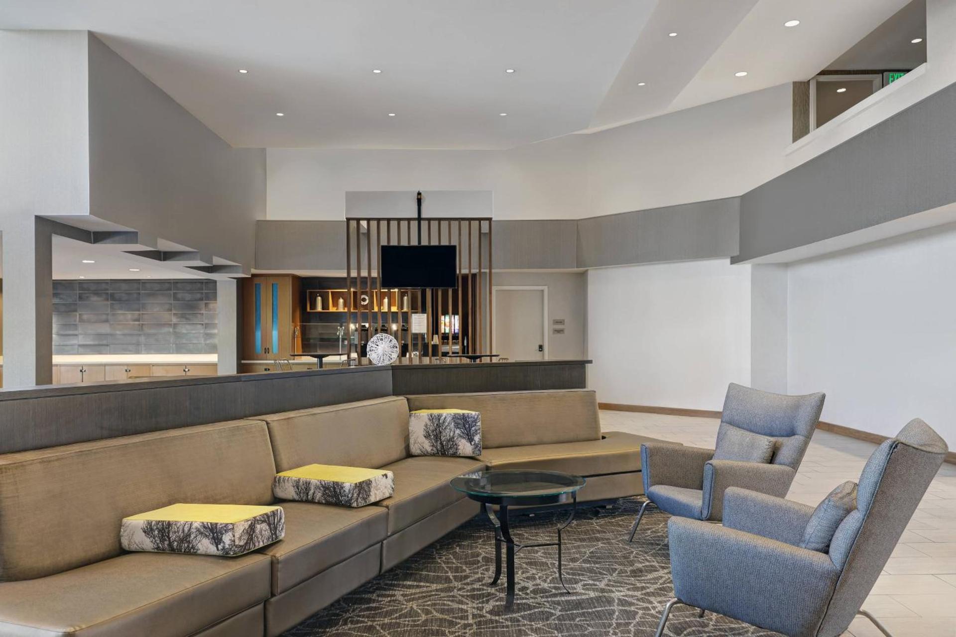 SpringHill Suites by Marriott Palm Desert photo 5