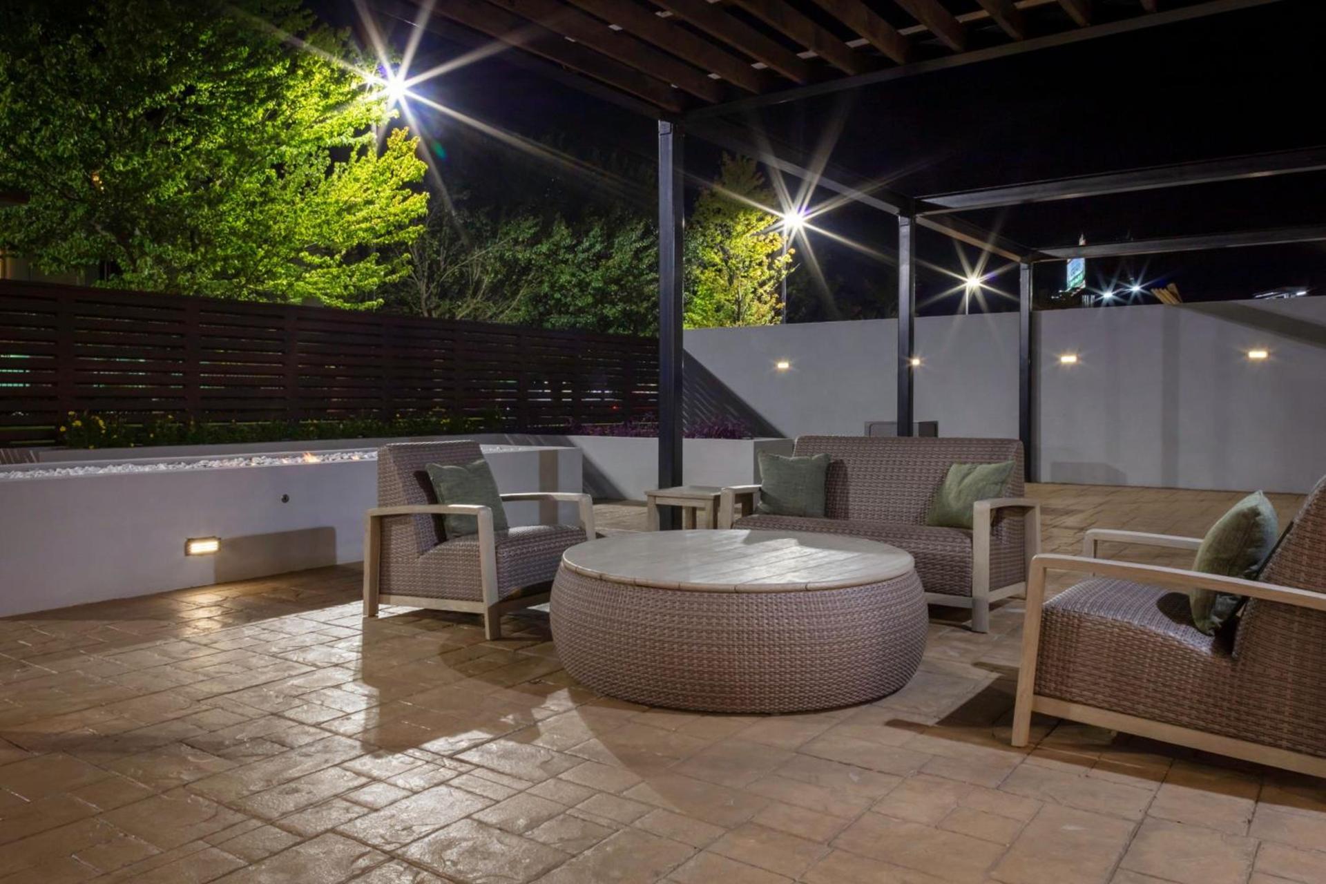 Courtyard by Marriott Memphis East Galleria photo 22