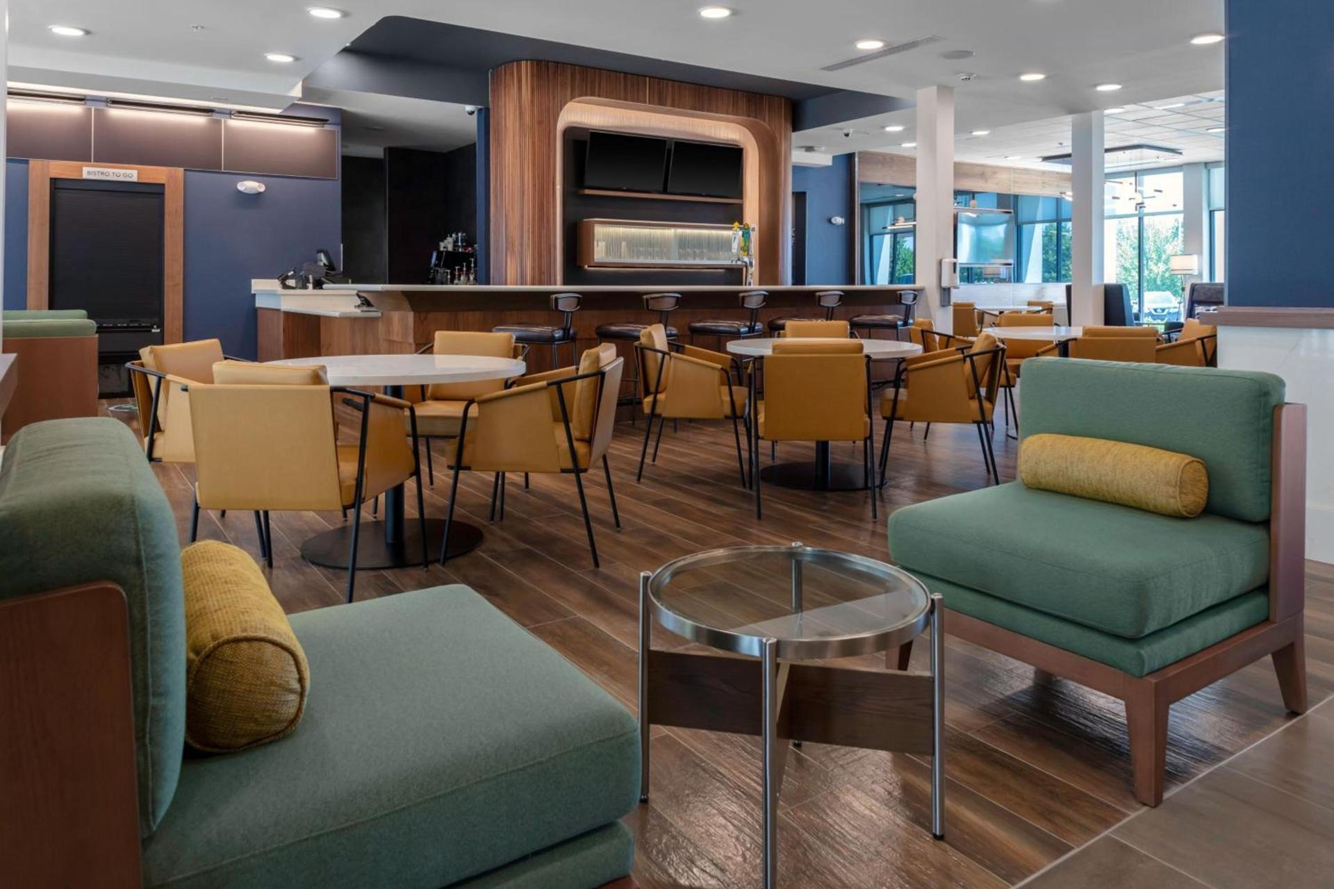 Courtyard by Marriott Memphis East Galleria photo 24