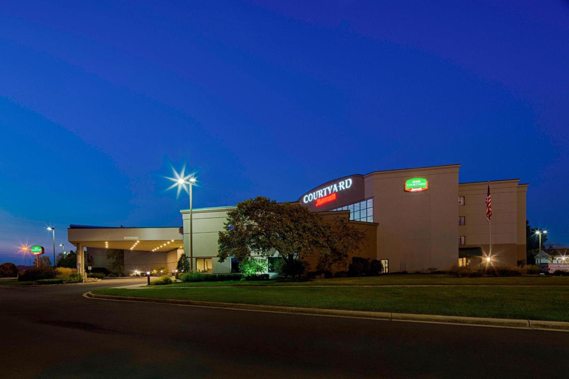 Courtyard by Marriott Columbus West/Hilliard photo 2