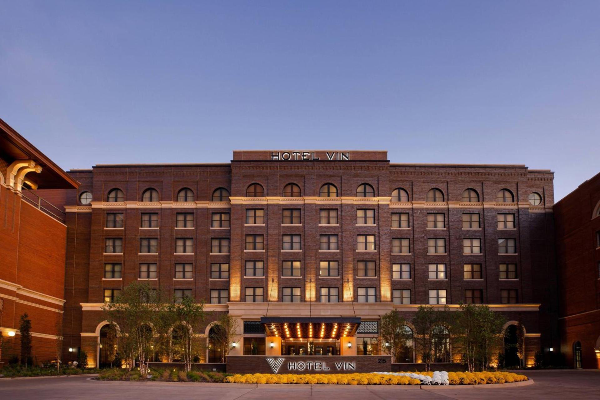 Hotel Vin, Grapevine, Autograph Collection photo 5