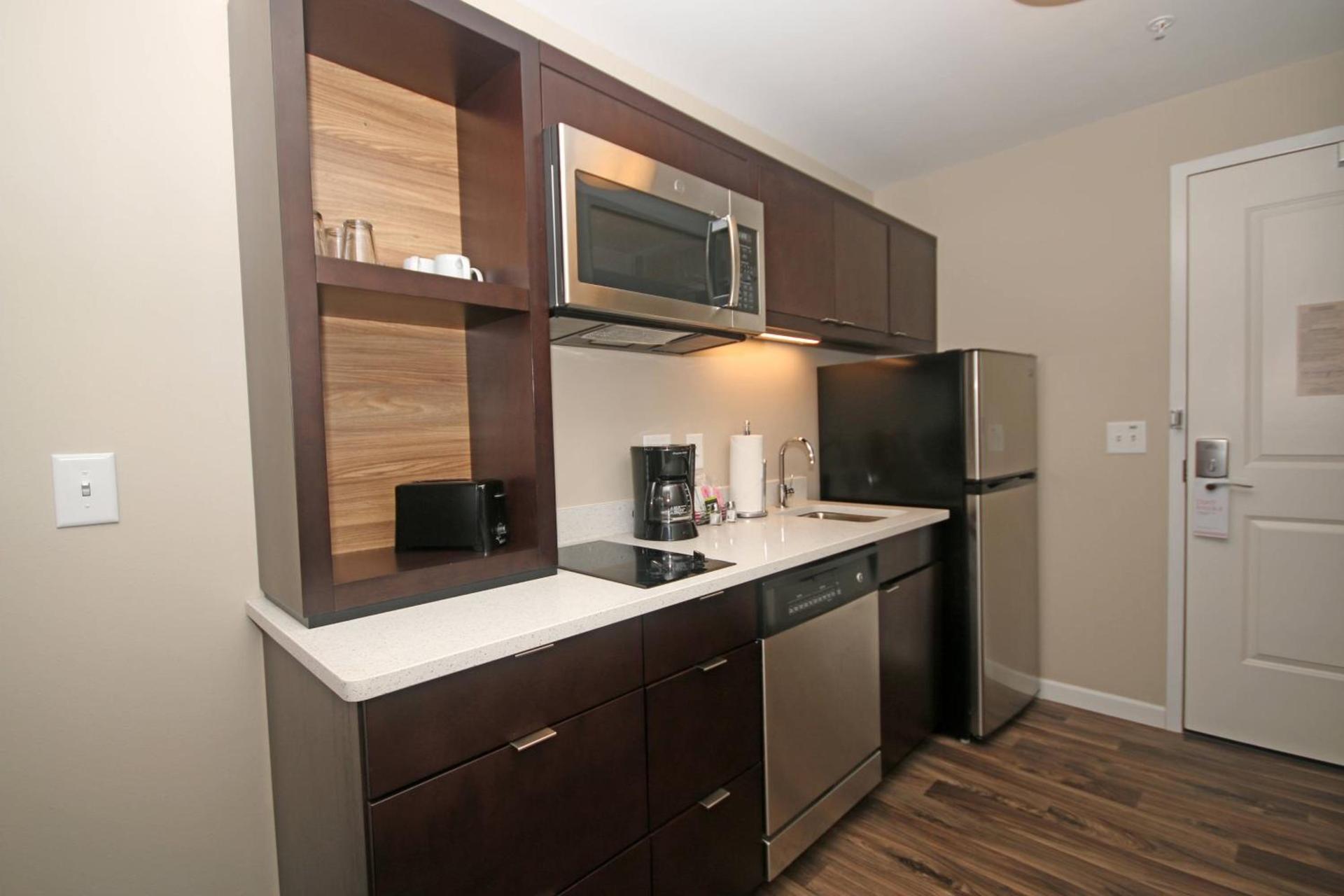 TownePlace Suites by Marriott Charleston-North Charleston photo 19