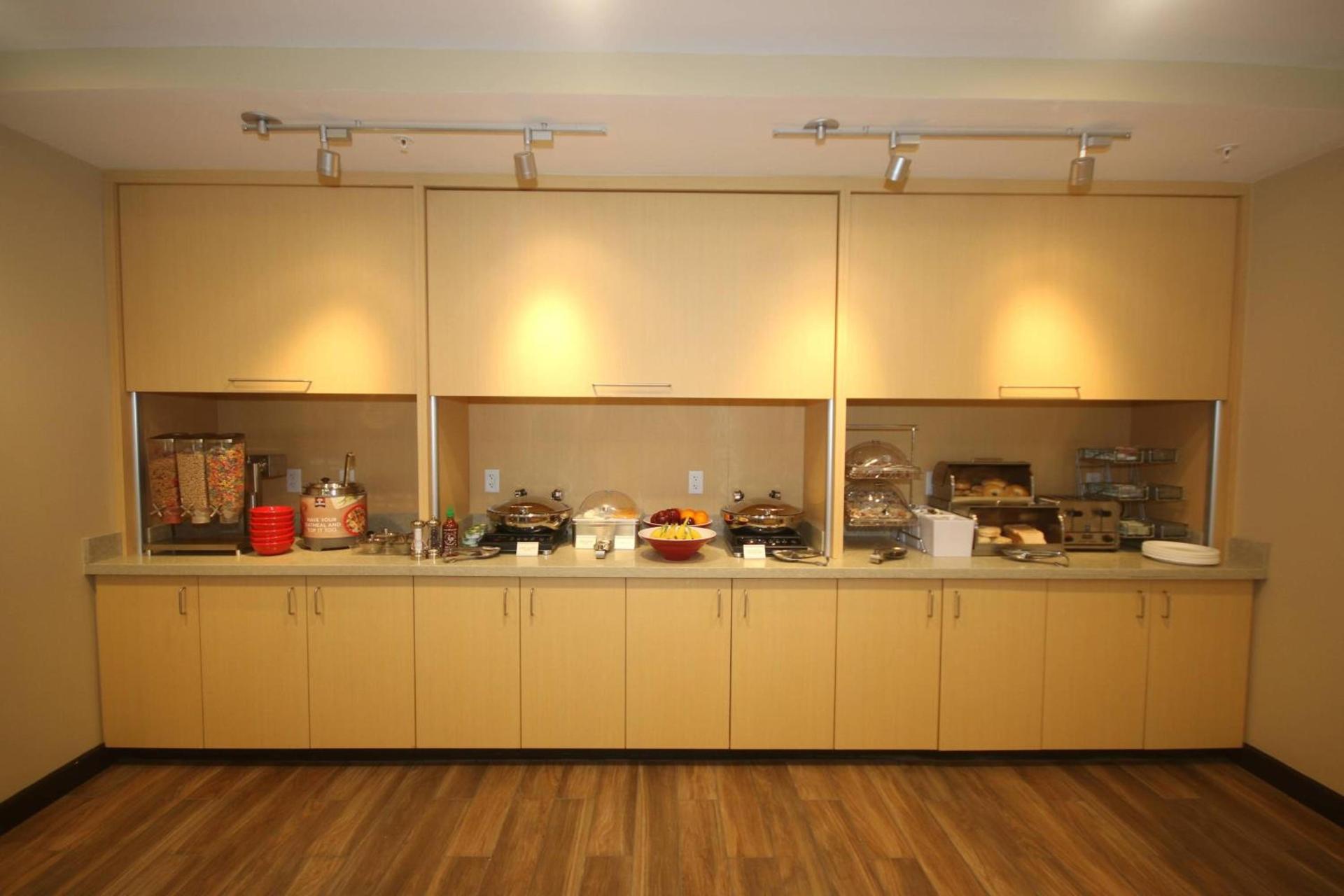 TownePlace Suites by Marriott Charleston-North Charleston photo 6