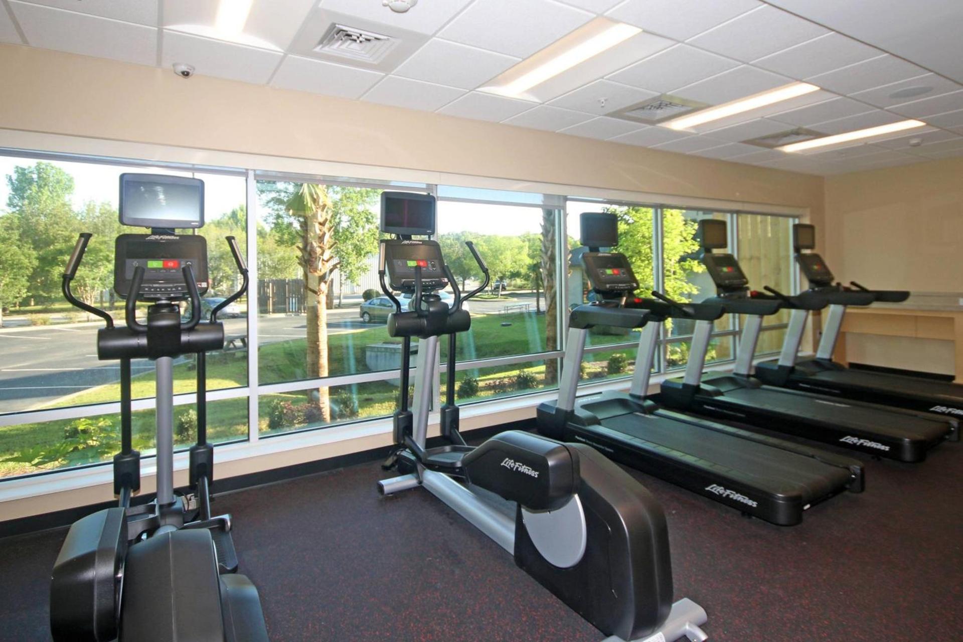 TownePlace Suites by Marriott Charleston-North Charleston photo 9