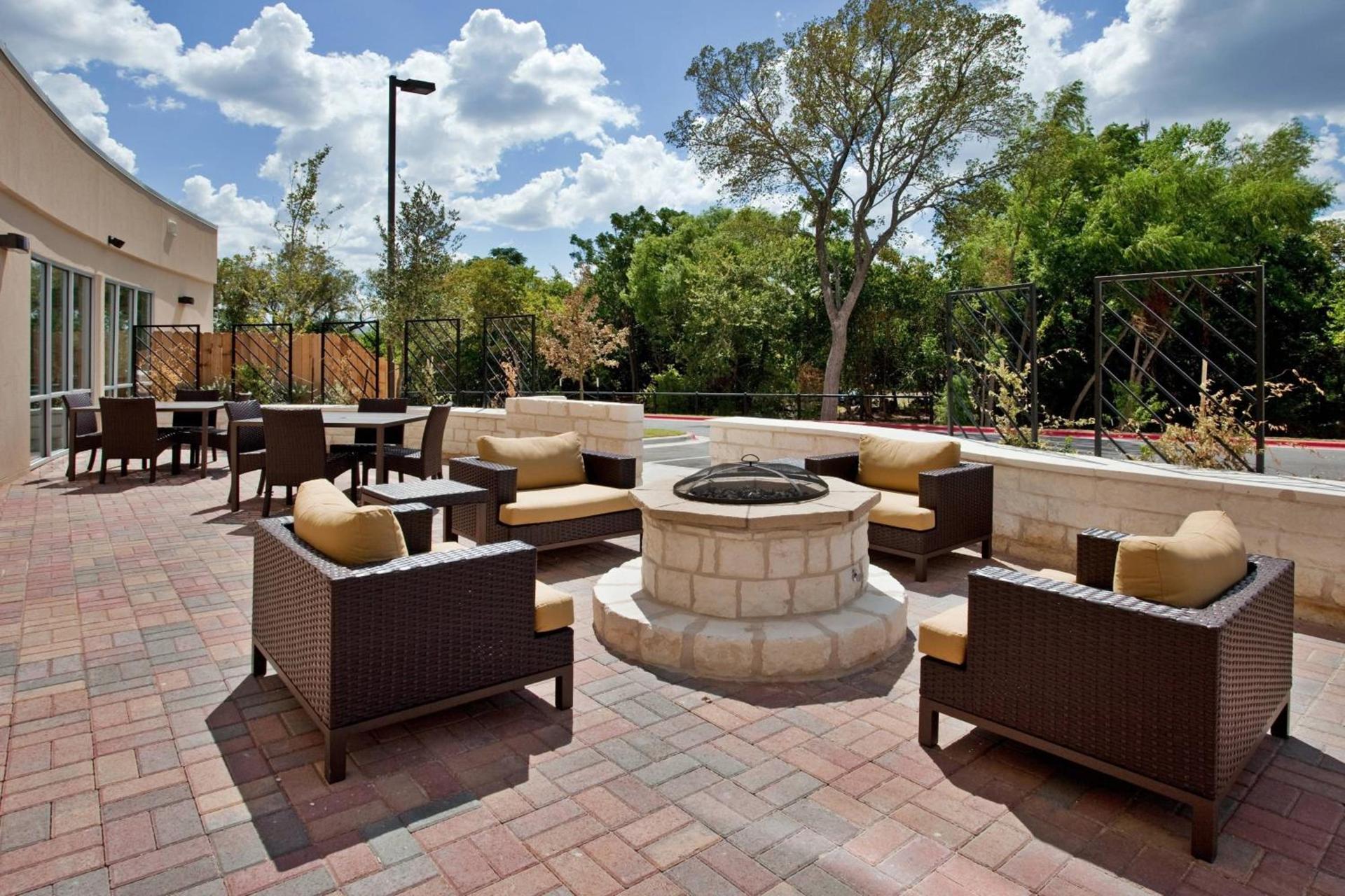 Courtyard by Marriott Austin Parmer Tech Ridge photo 23