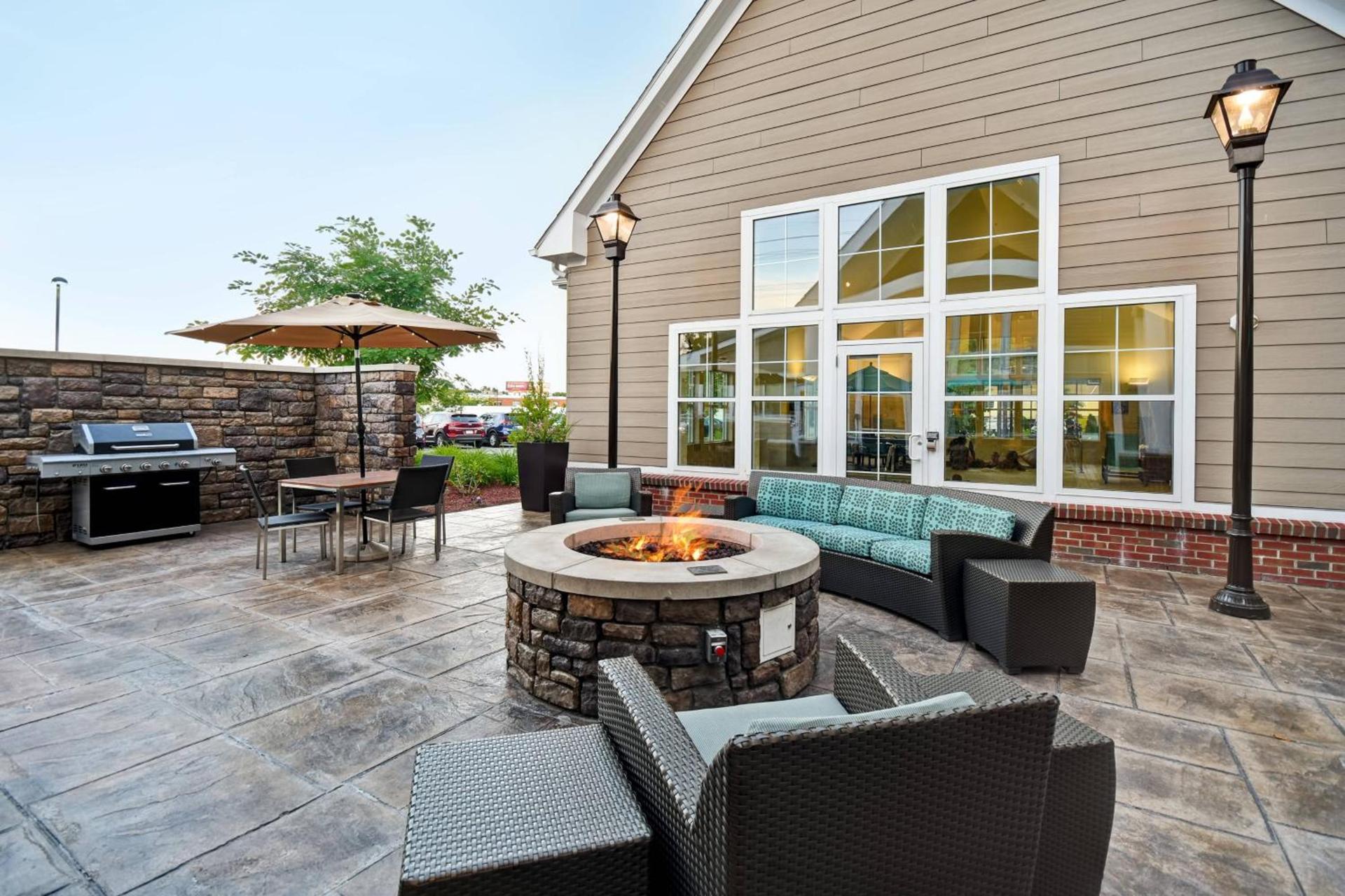 Residence Inn by Marriott Springfield Chicopee photo 6