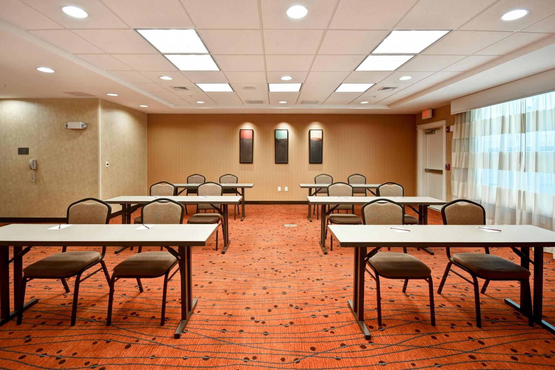 Residence Inn by Marriott Springfield Chicopee photo 33