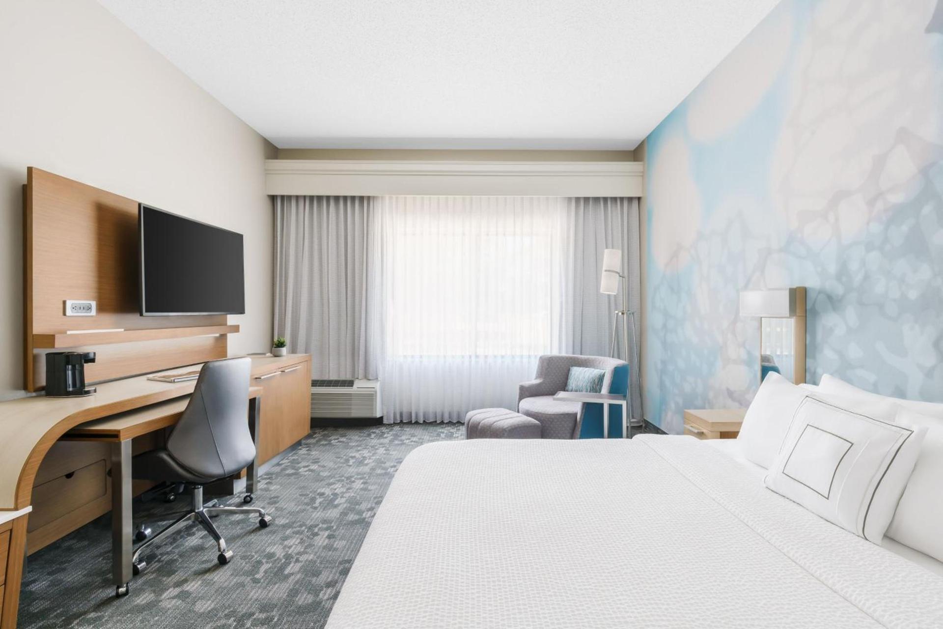 Courtyard by Marriott Dallas Lewisville photo 11