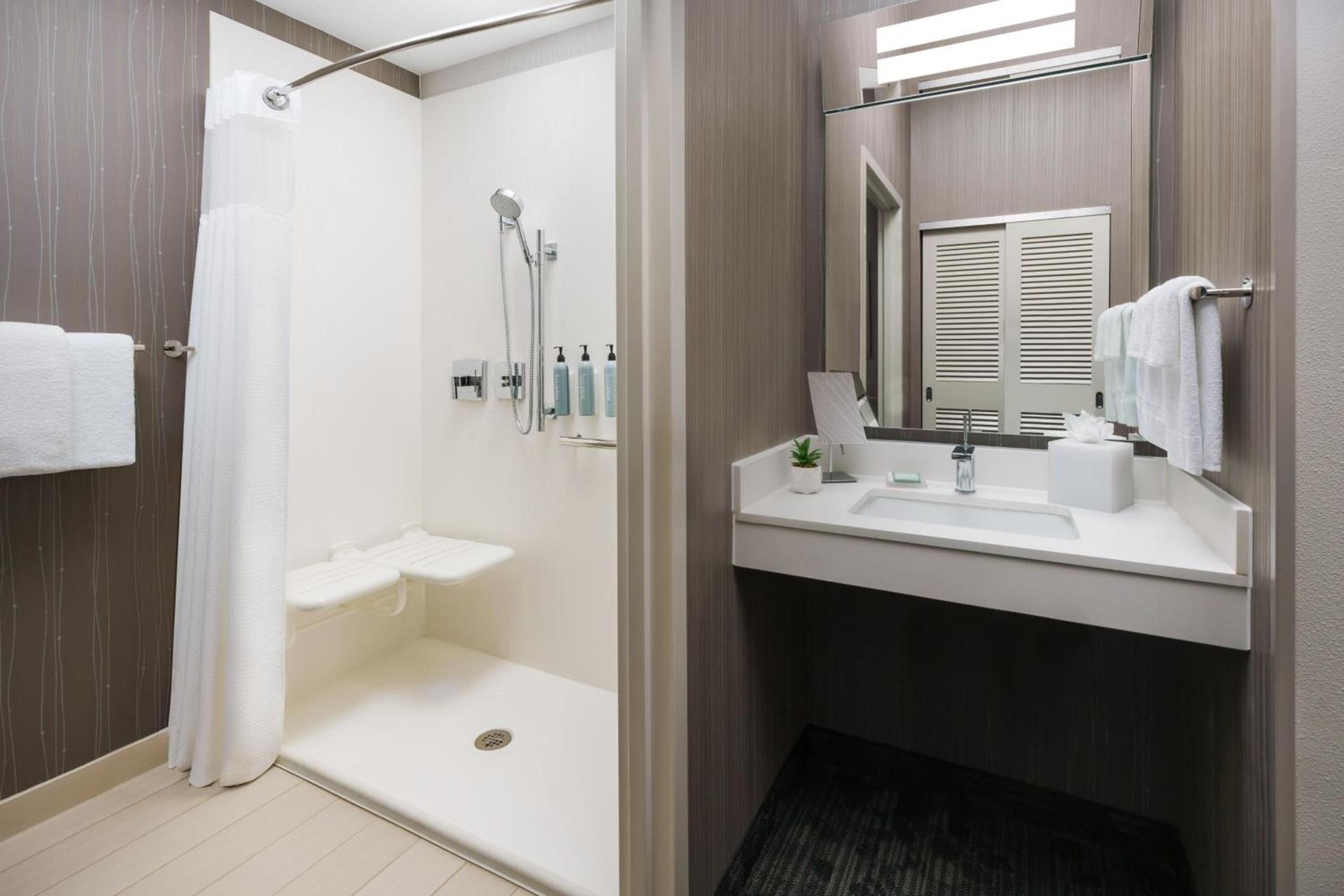 Courtyard by Marriott Dallas Lewisville photo 20