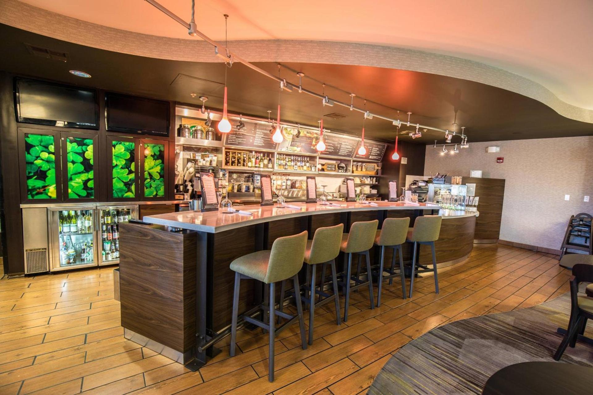 Courtyard by Marriott Merced photo 31