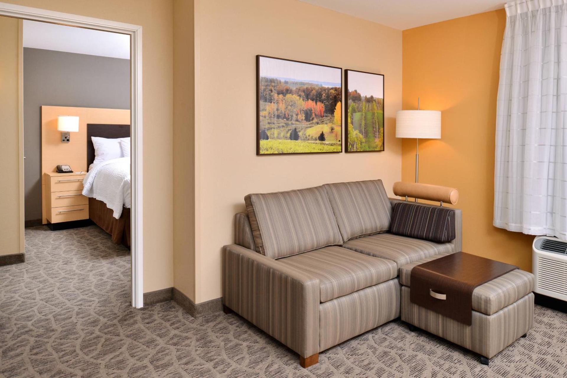 TownePlace Suites by Marriott Detroit Commerce photo 14