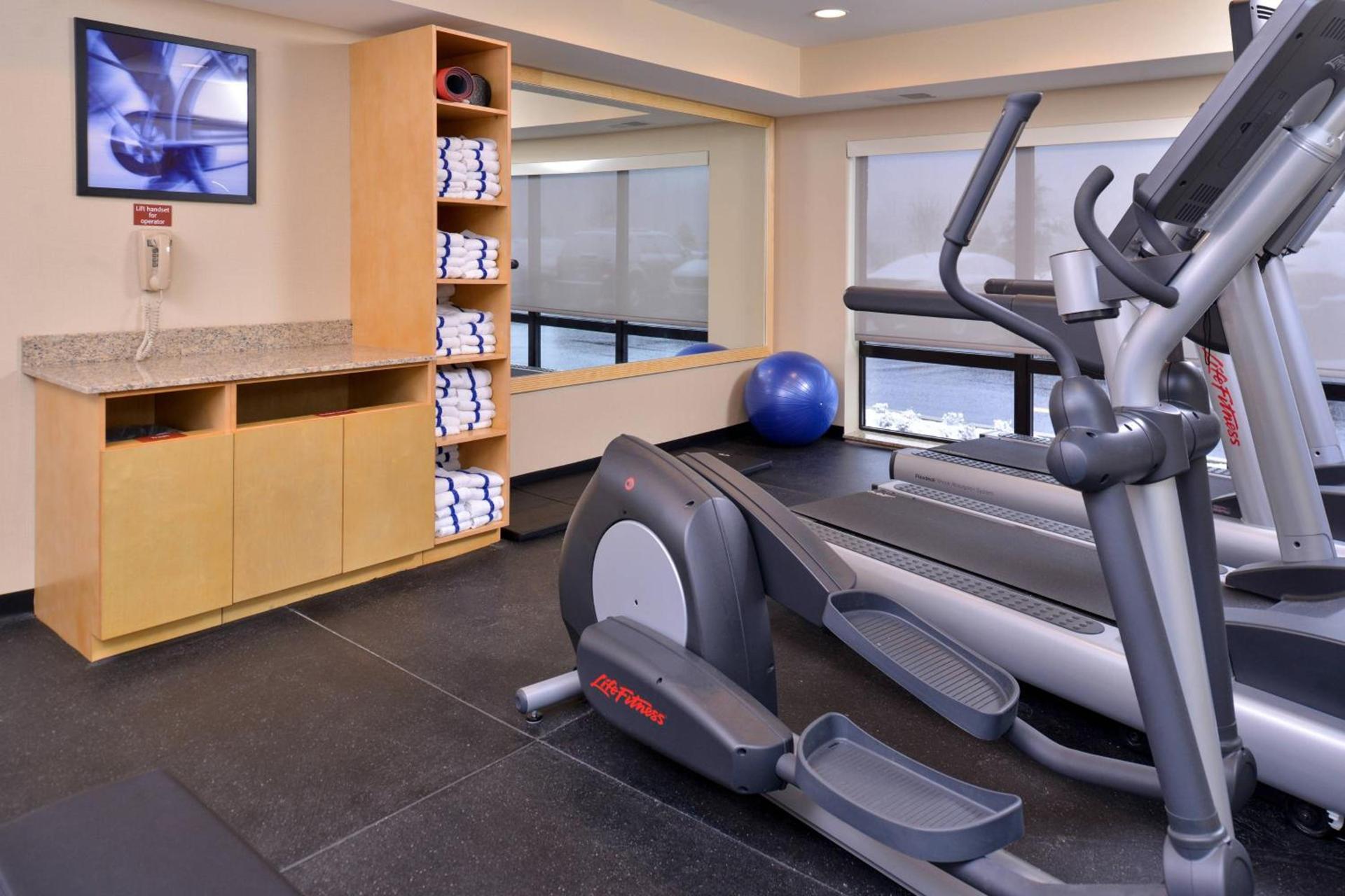 TownePlace Suites by Marriott Detroit Commerce photo 27