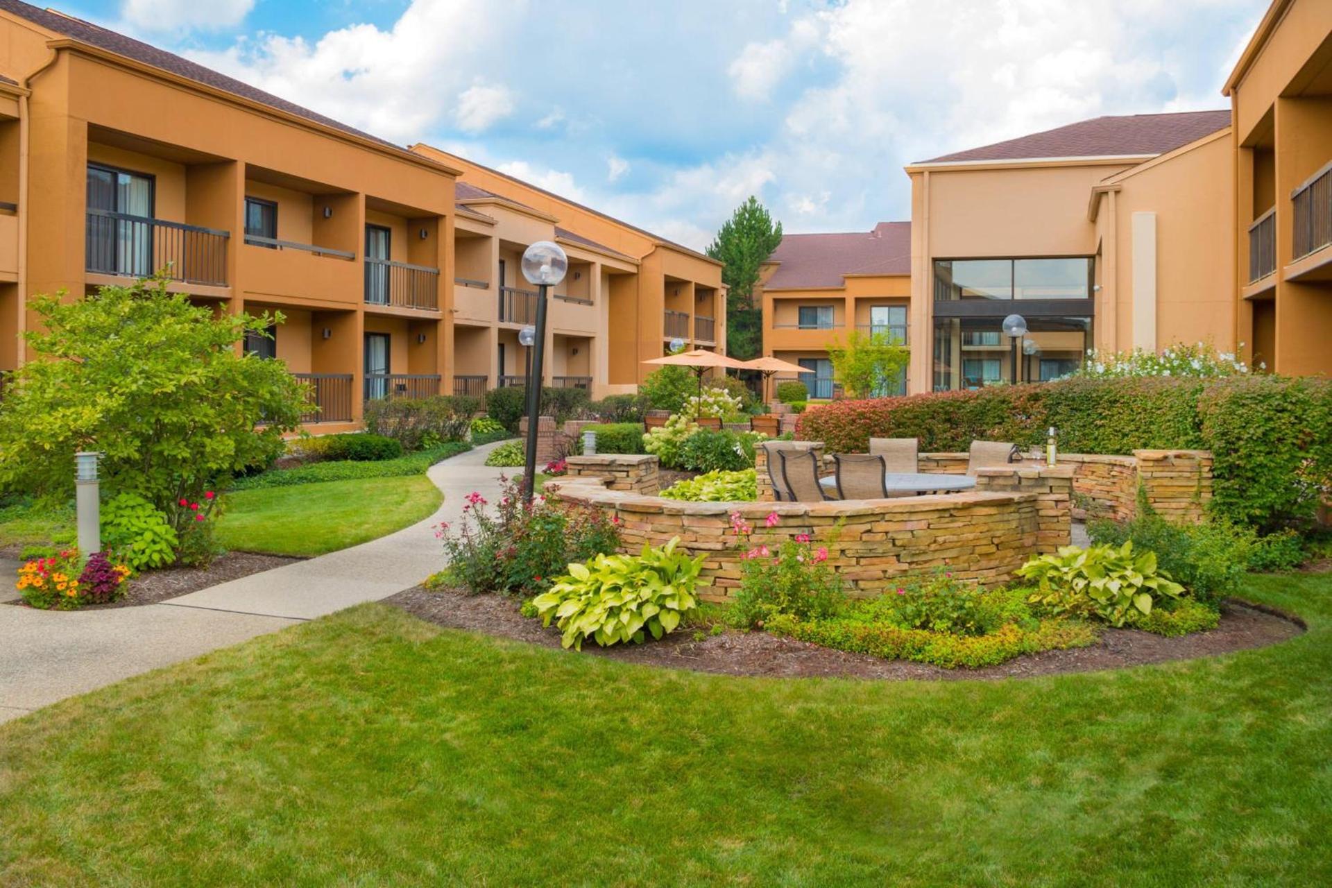 Courtyard Chicago Deerfield photo 34