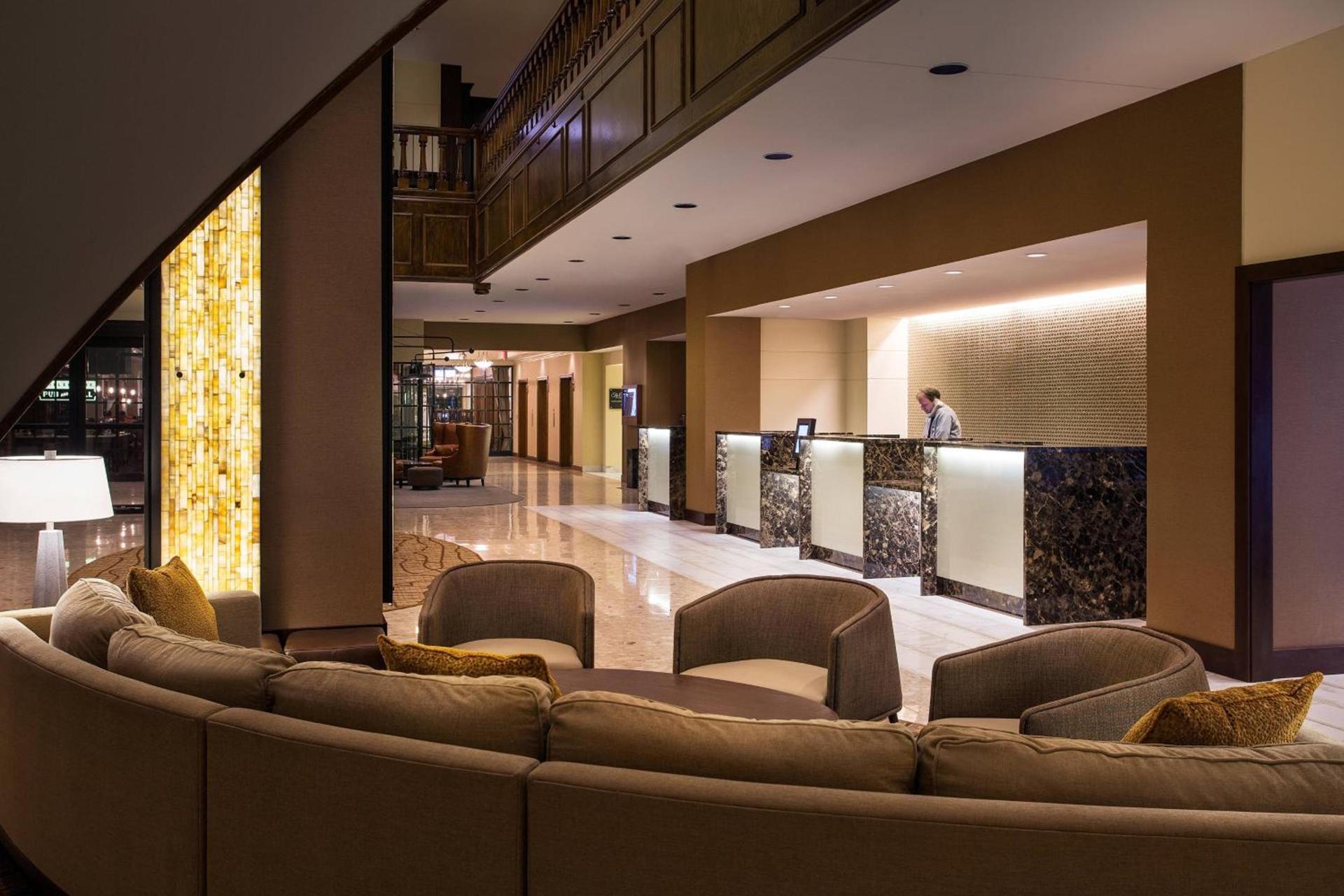 The Lincoln Marriott Cornhusker Hotel photo 9