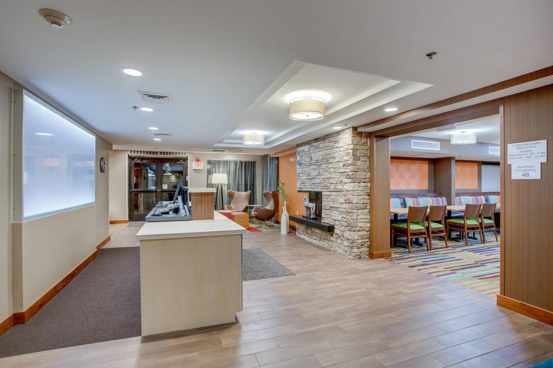 Fairfield Inn by Marriott Burlington Williston photo 3