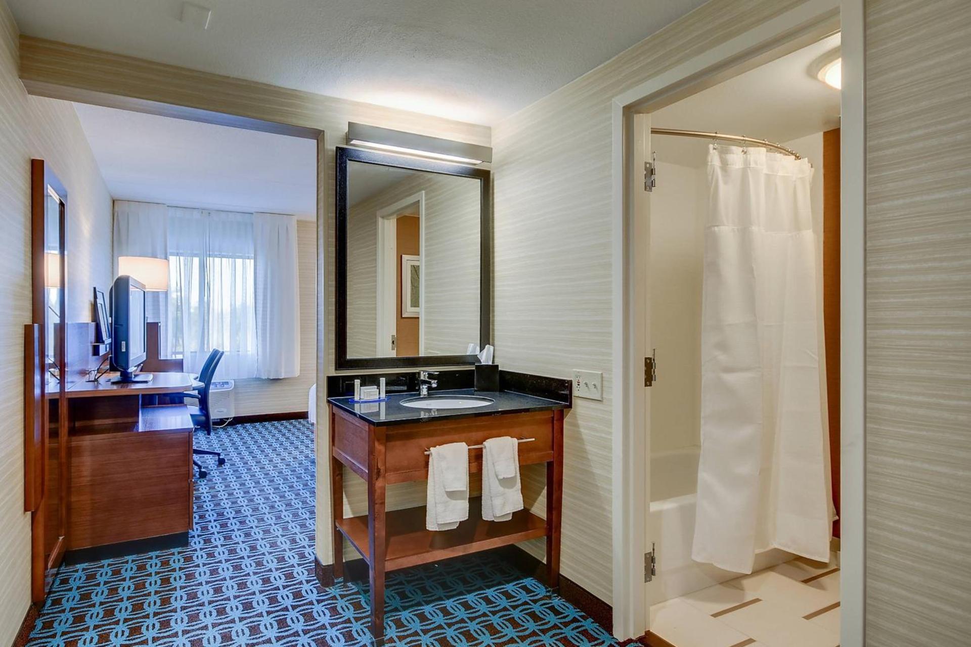 Fairfield Inn by Marriott Burlington Williston photo 18