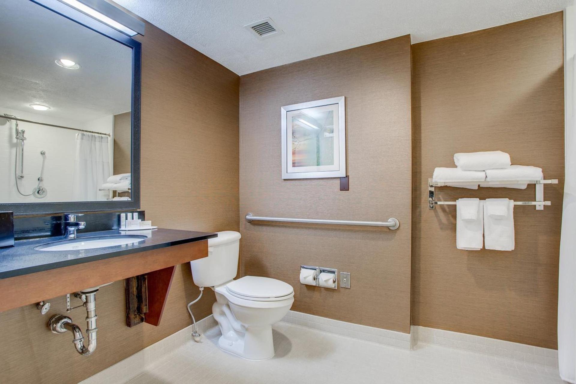 Fairfield Inn by Marriott Burlington Williston photo 19