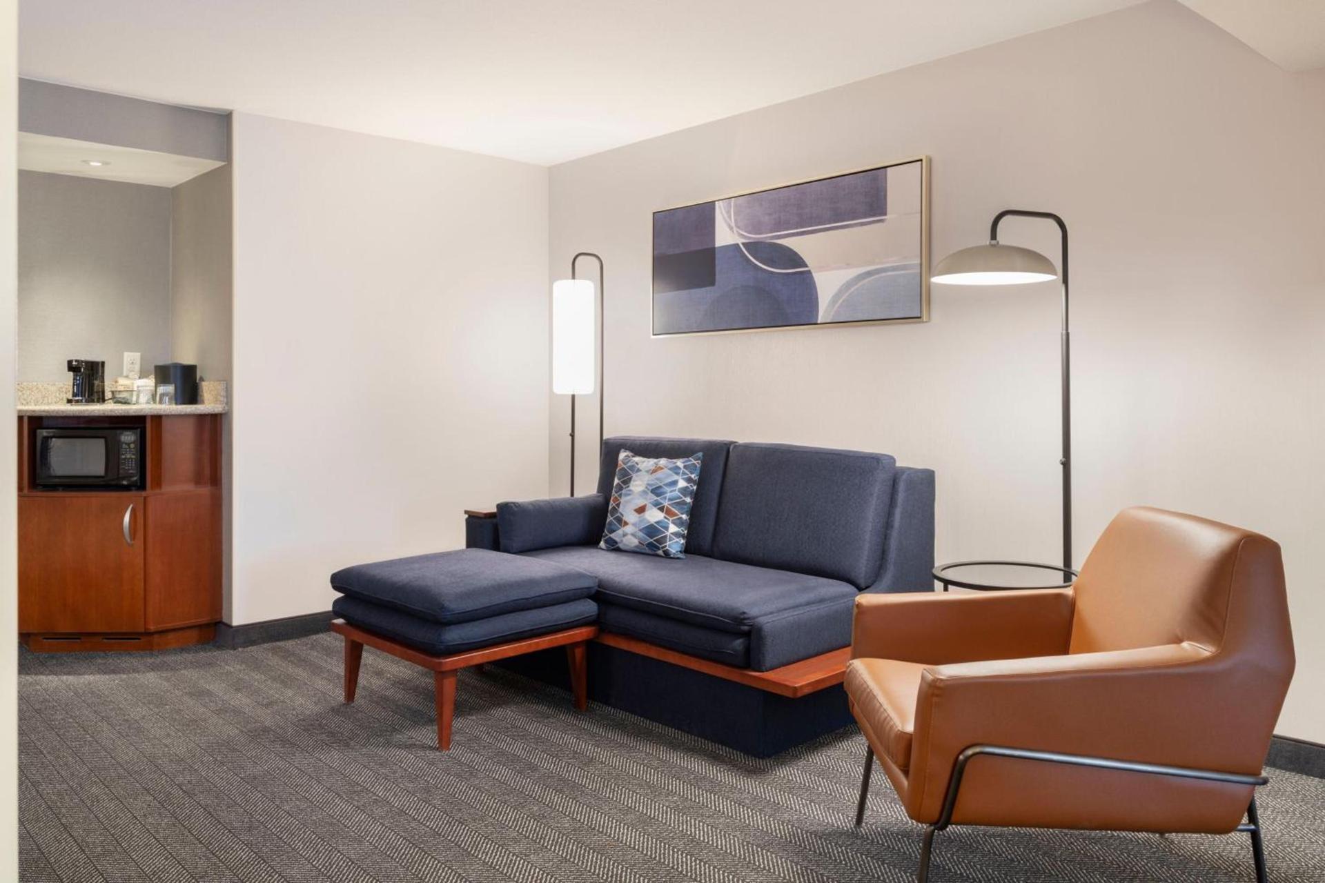 Courtyard by Marriott Columbus New Albany photo 4