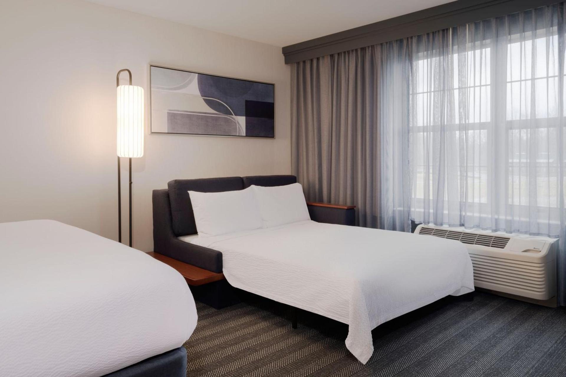 Courtyard by Marriott Columbus New Albany photo 11