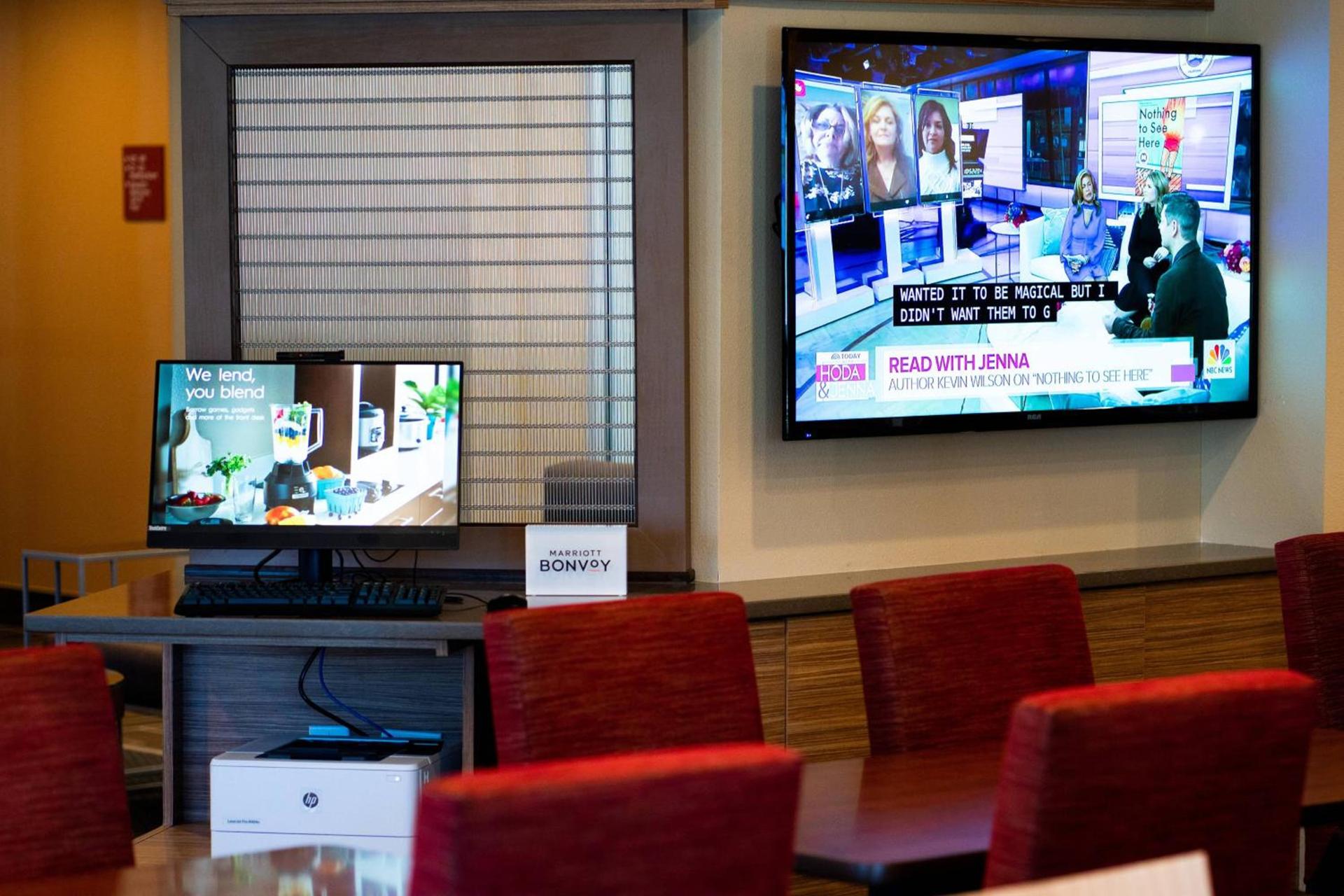 TownePlace Suites by Marriott Greensboro Coliseum Area photo 19