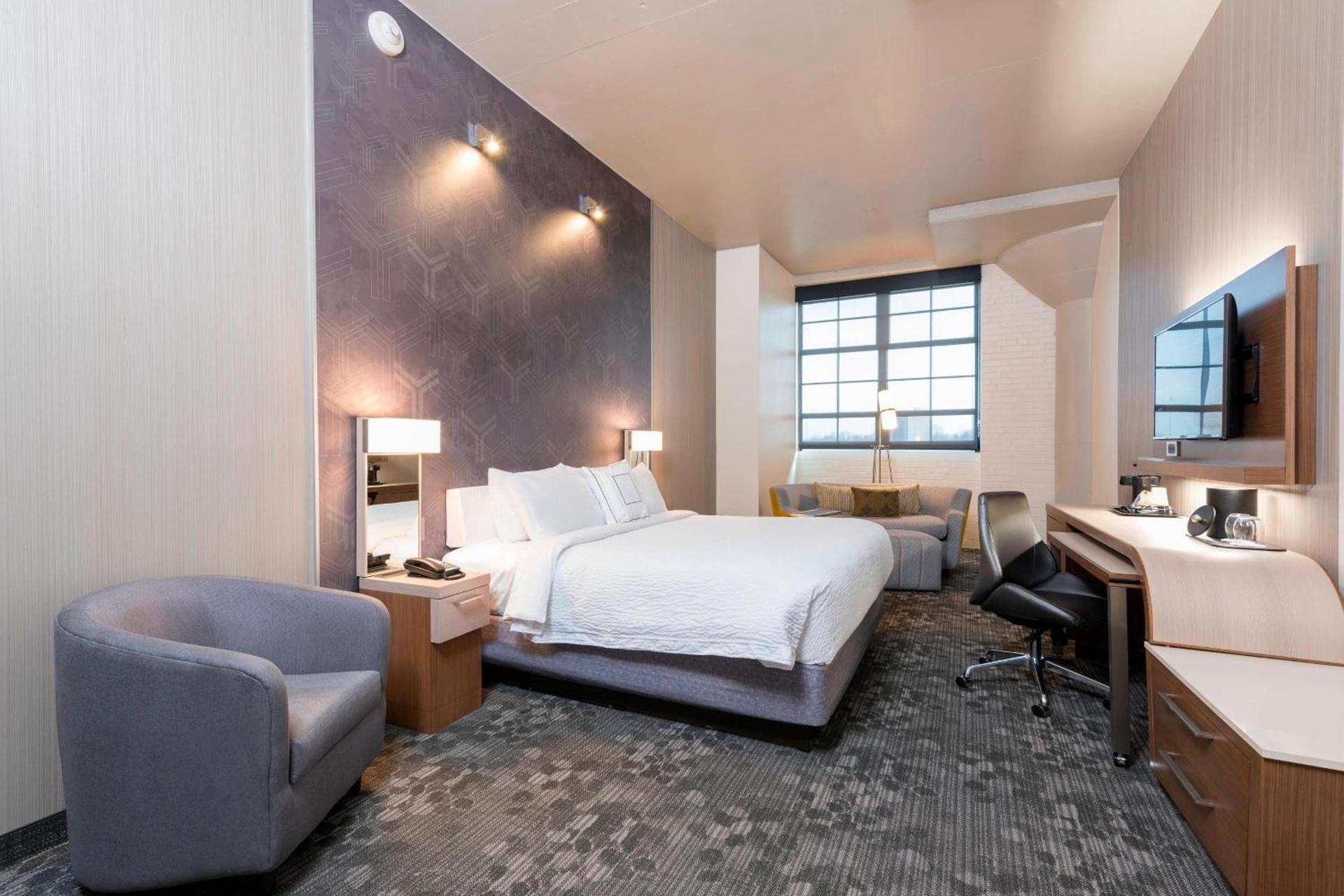 Courtyard by Marriott Waterloo Cedar Falls photo 6