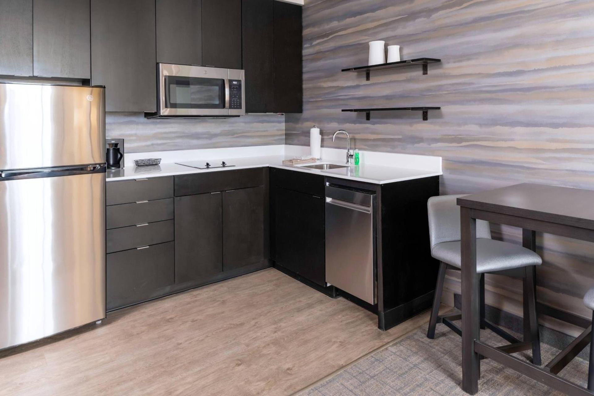 Residence Inn Franklin Berry Farms photo 9