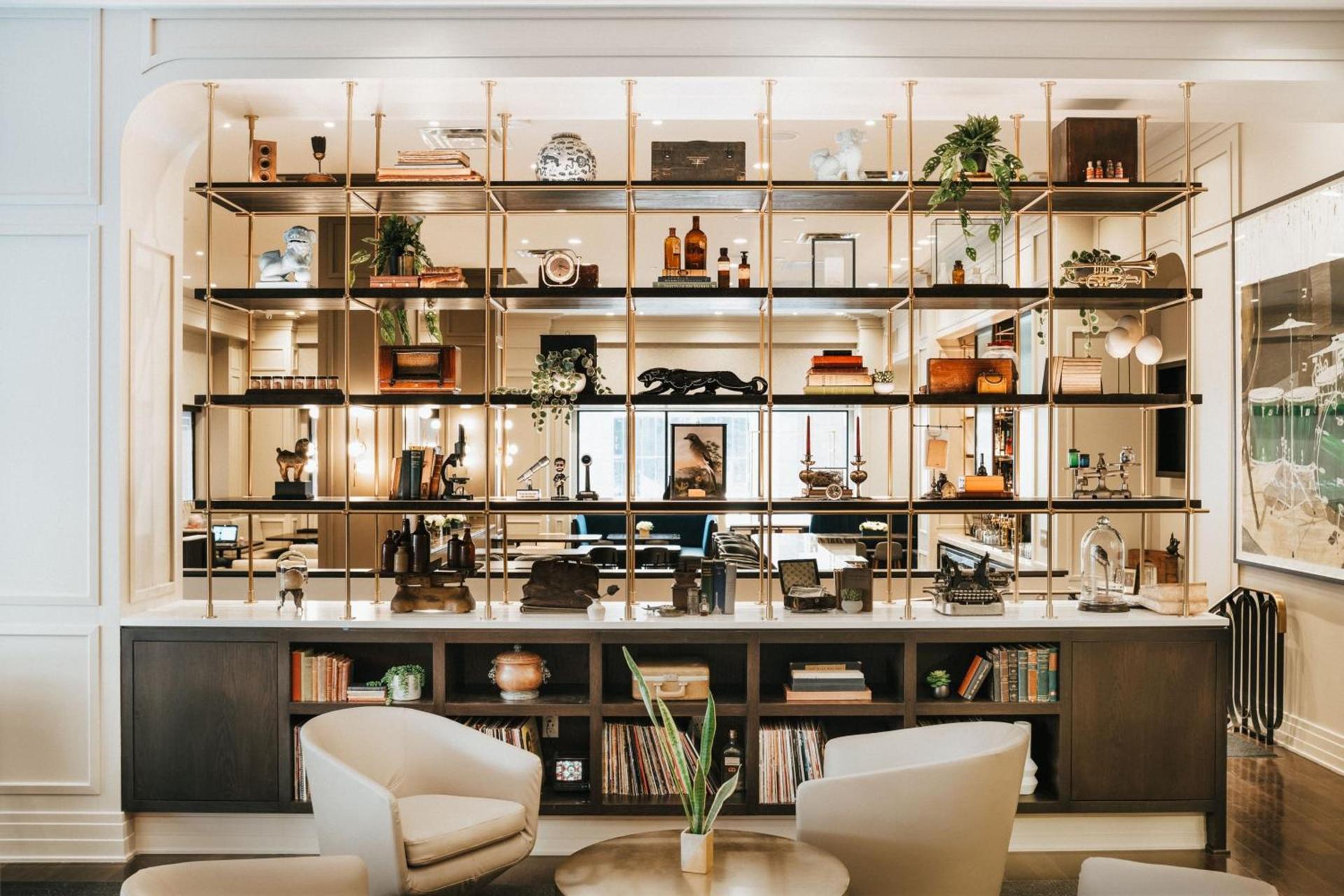 Renaissance Saint Elm Dallas Downtown Hotel photo 2