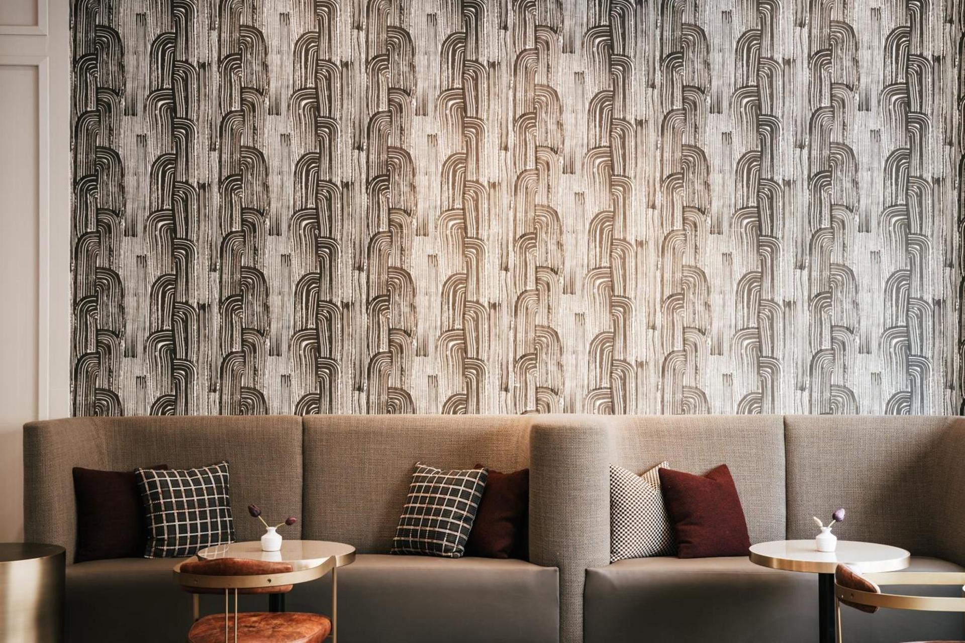 Renaissance Saint Elm Dallas Downtown Hotel photo 10