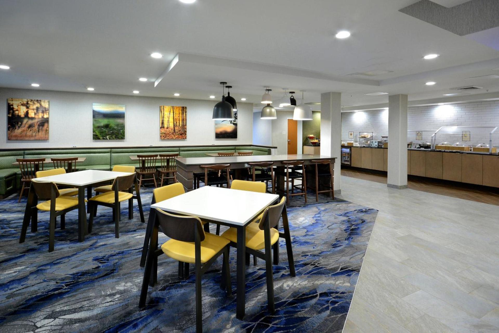 Fairfield Inn Greensboro Airport photo 19