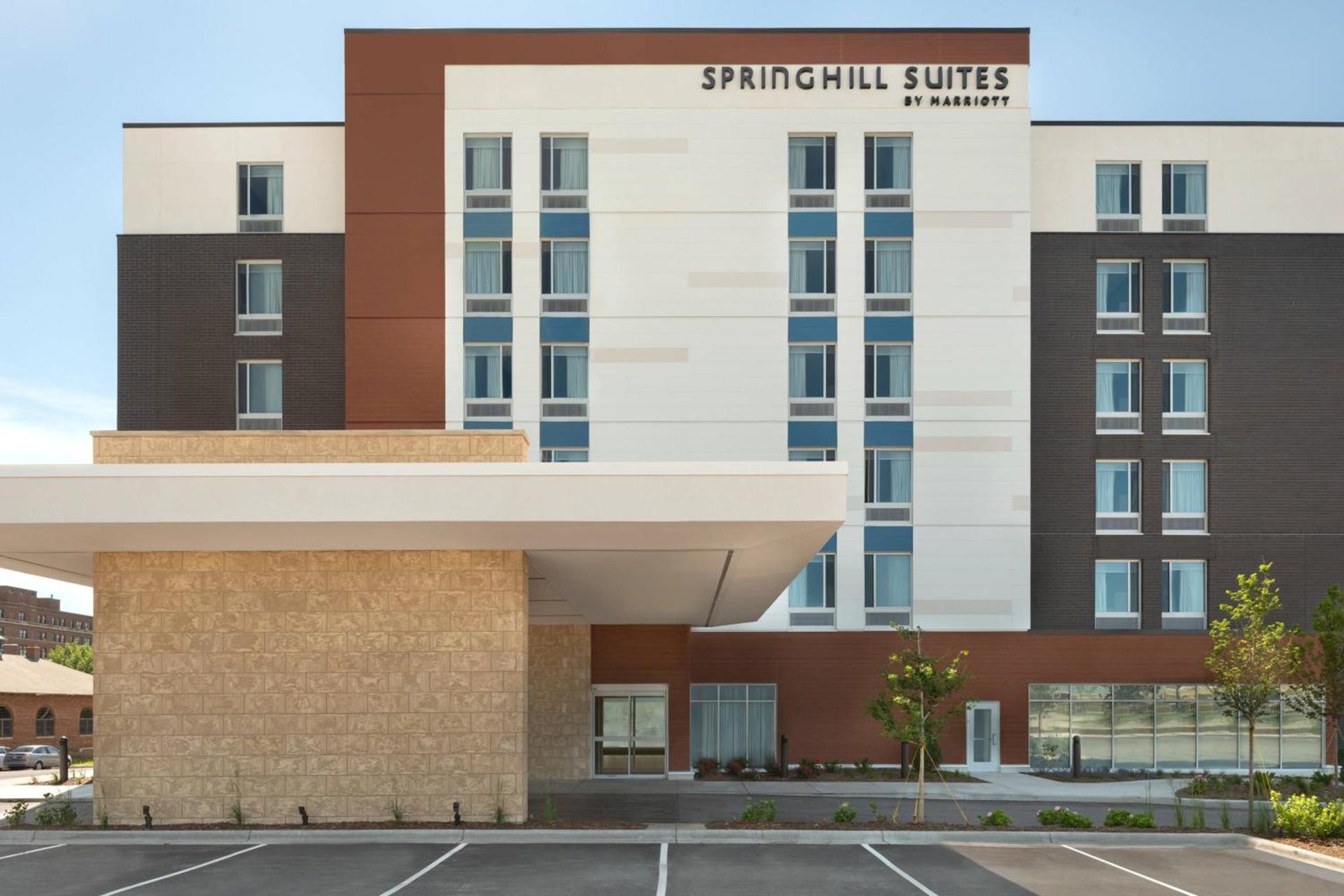 SpringHill Suites by Marriott Milwaukee West/Wauwatosa photo 2
