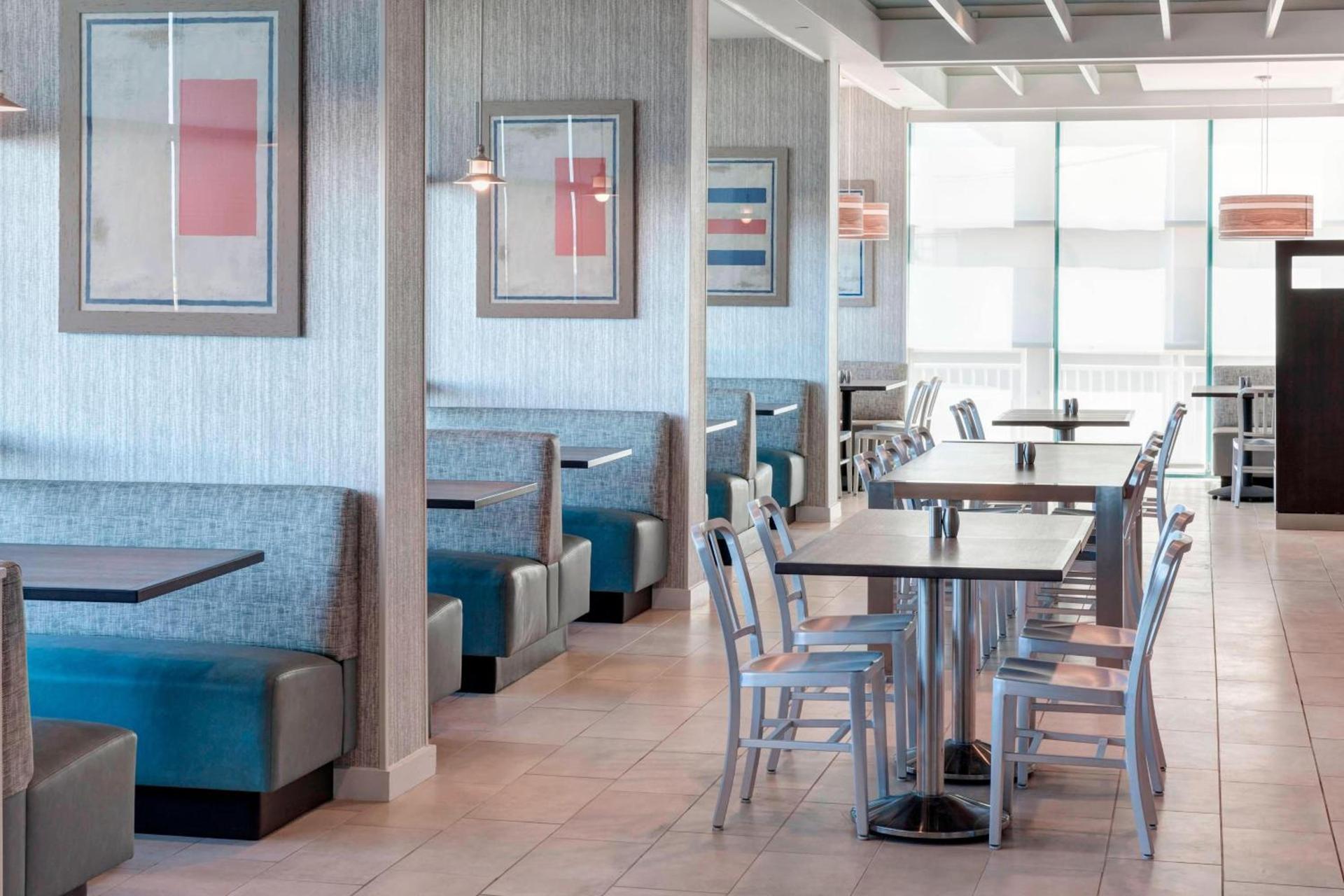 Courtyard by Marriott Virginia Beach Oceanfront-South photo 33