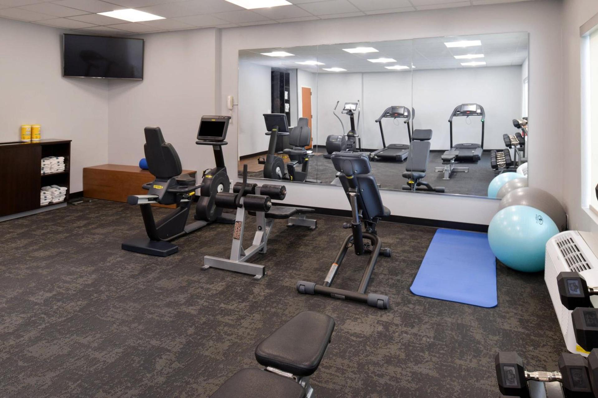 Fairfield Inn Arlington Near Six Flags photo 36