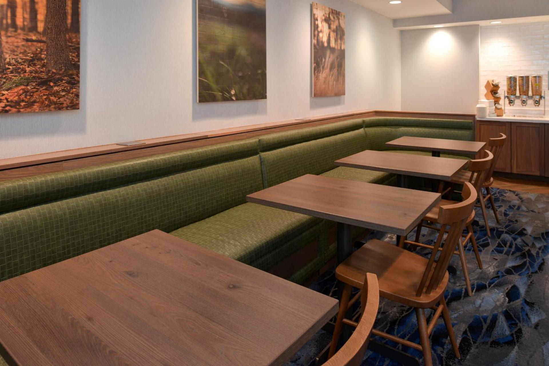 Fairfield Inn Arlington Near Six Flags photo 32
