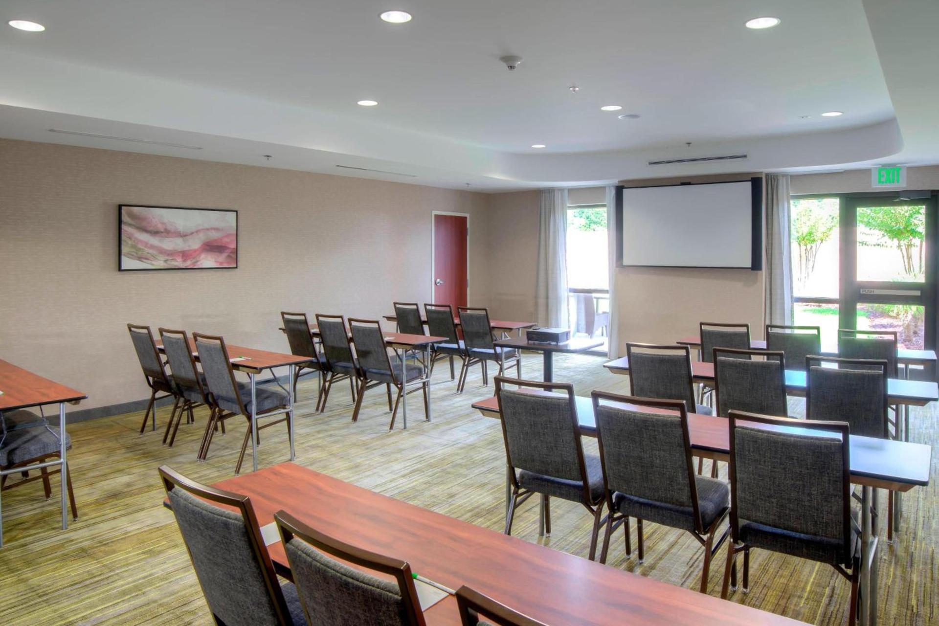 Courtyard by Marriott Mobile Daphne Eastern Shore photo 34