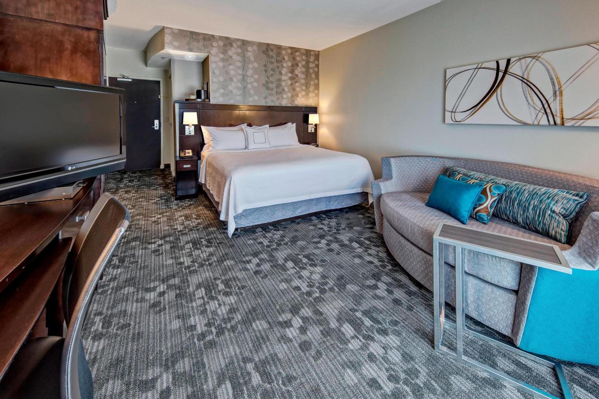 Courtyard by Marriott Midland photo 7