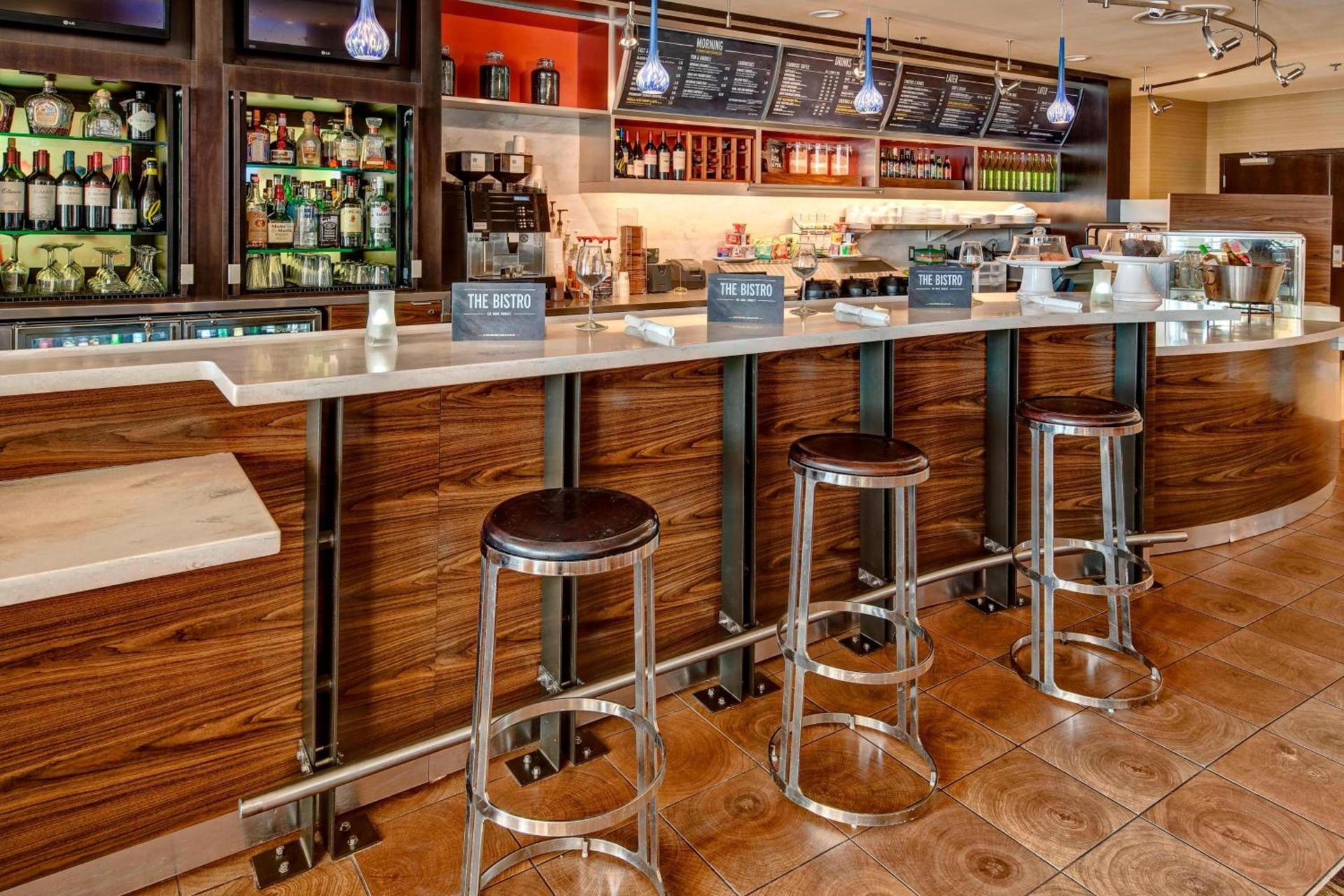 Courtyard by Marriott Midland photo 32