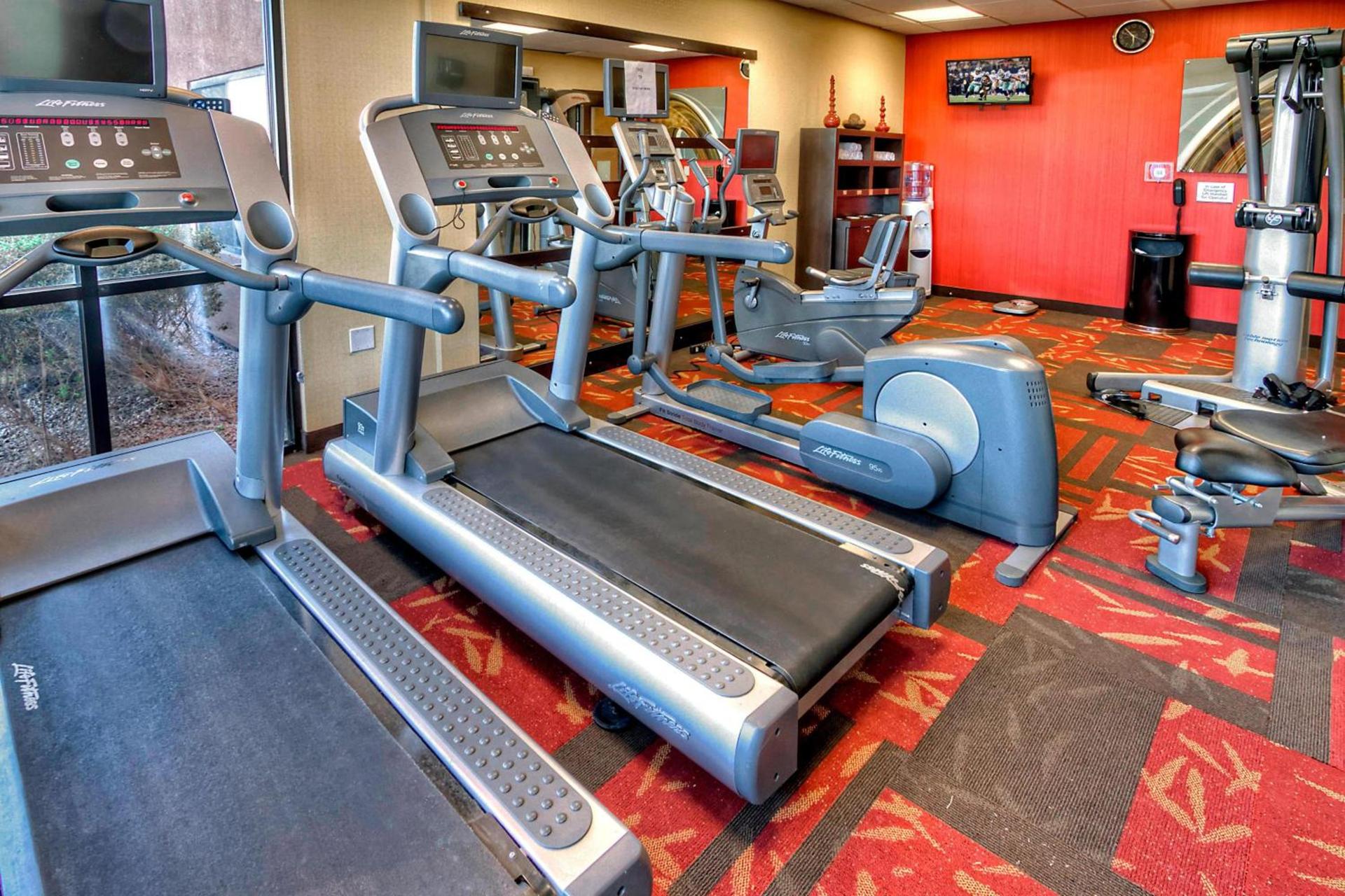 Courtyard by Marriott Midland photo 28