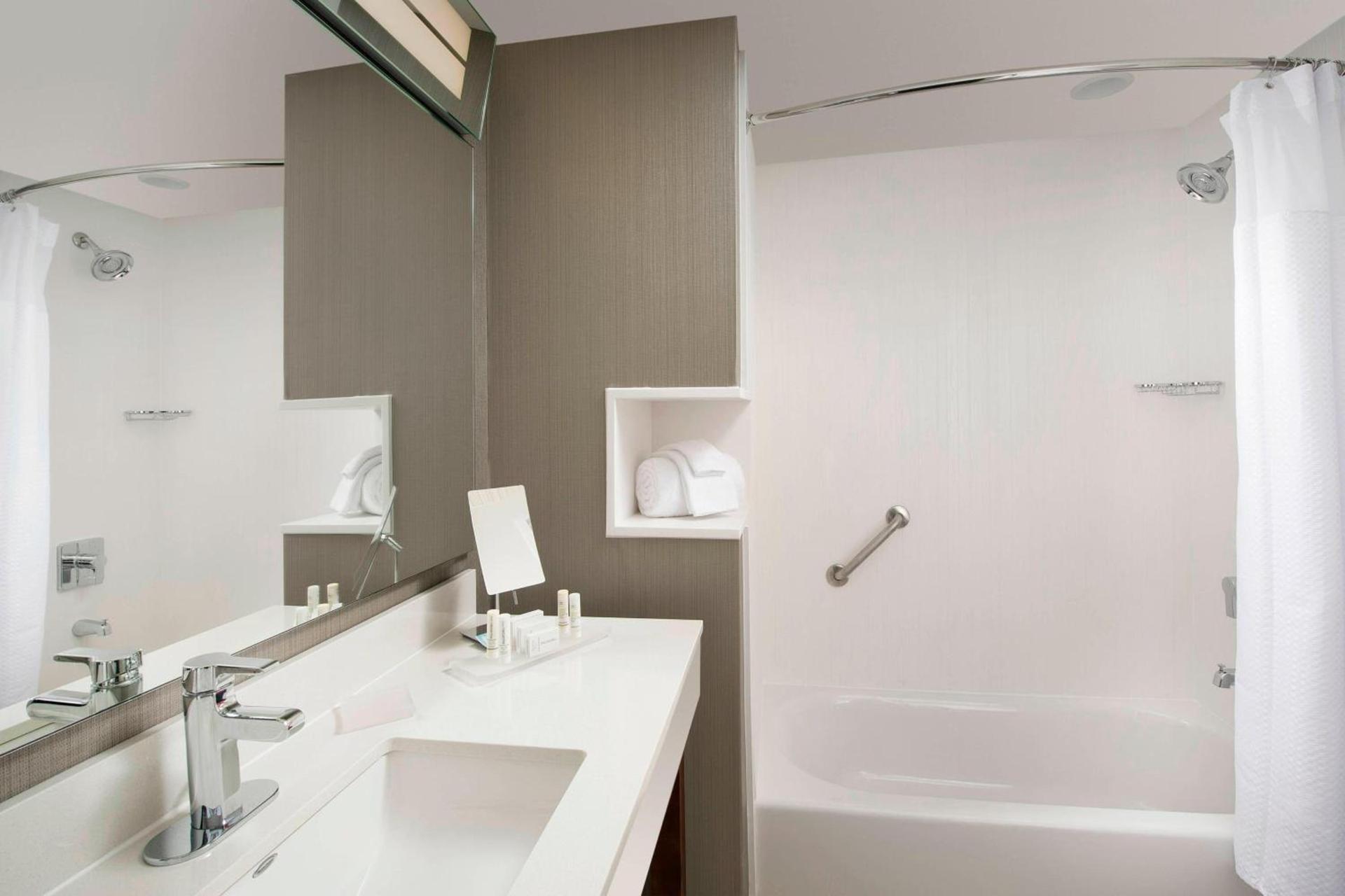 Courtyard by Marriott Nashville SE/Murfreesboro photo 30