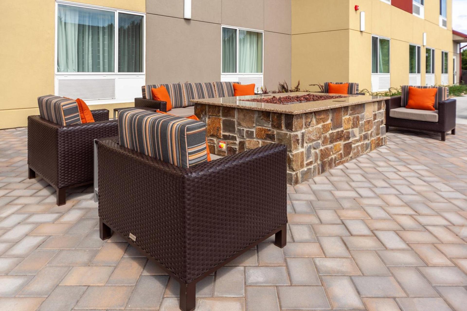 TownePlace Suites by Marriott Front Royal photo 32