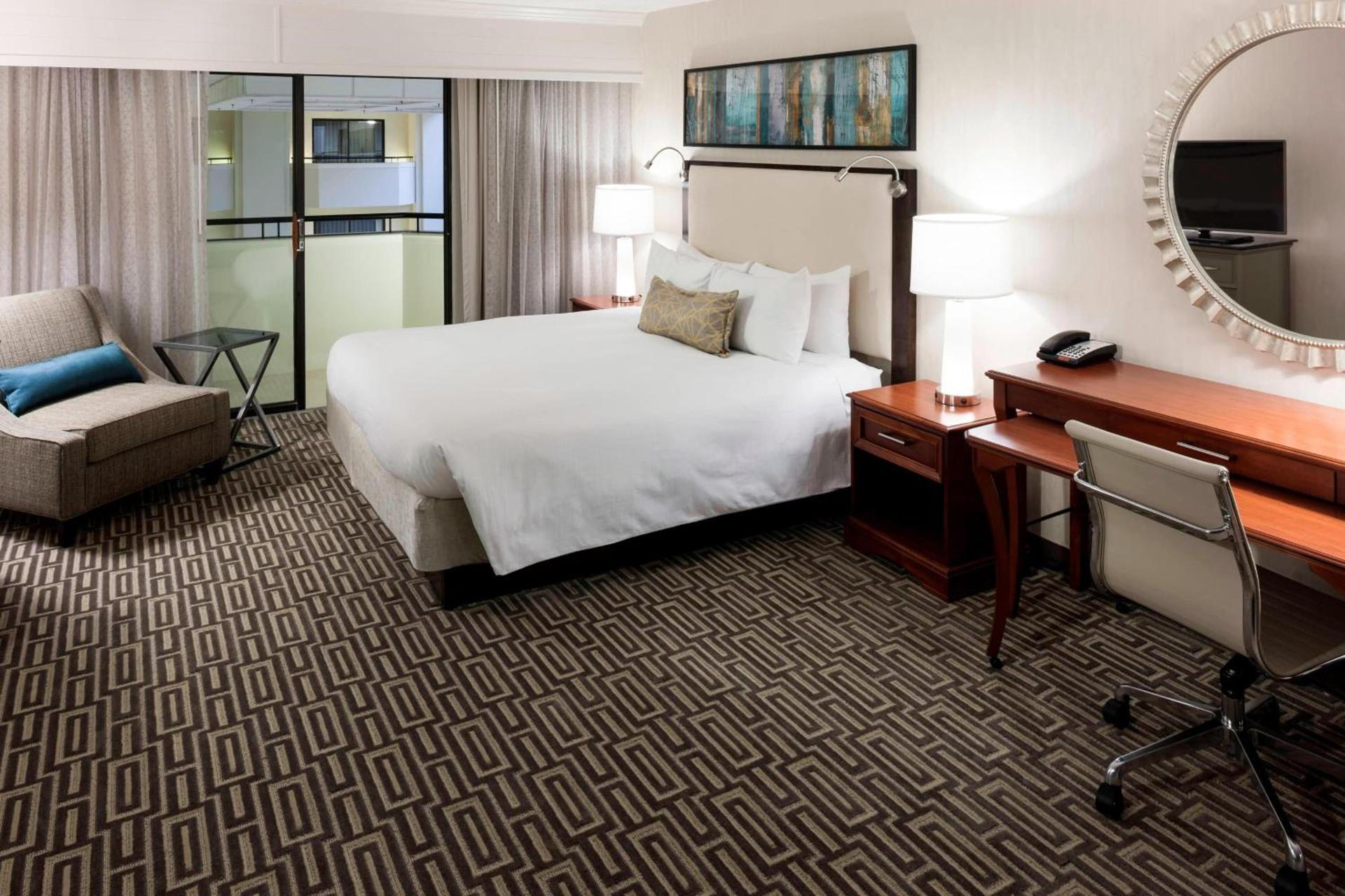 Fairfax Marriott at Fair Oaks photo 11