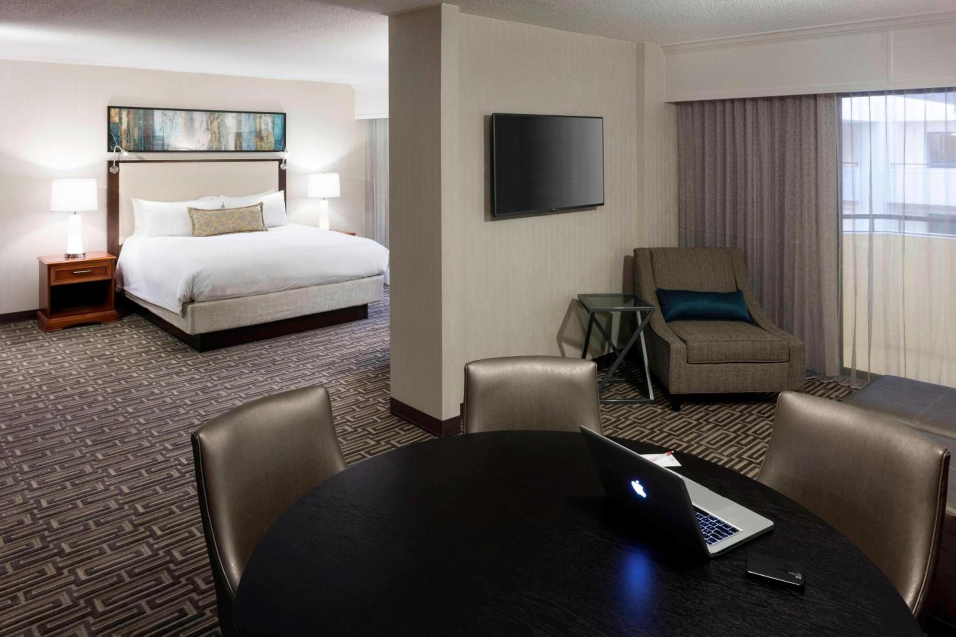 Fairfax Marriott at Fair Oaks photo 13