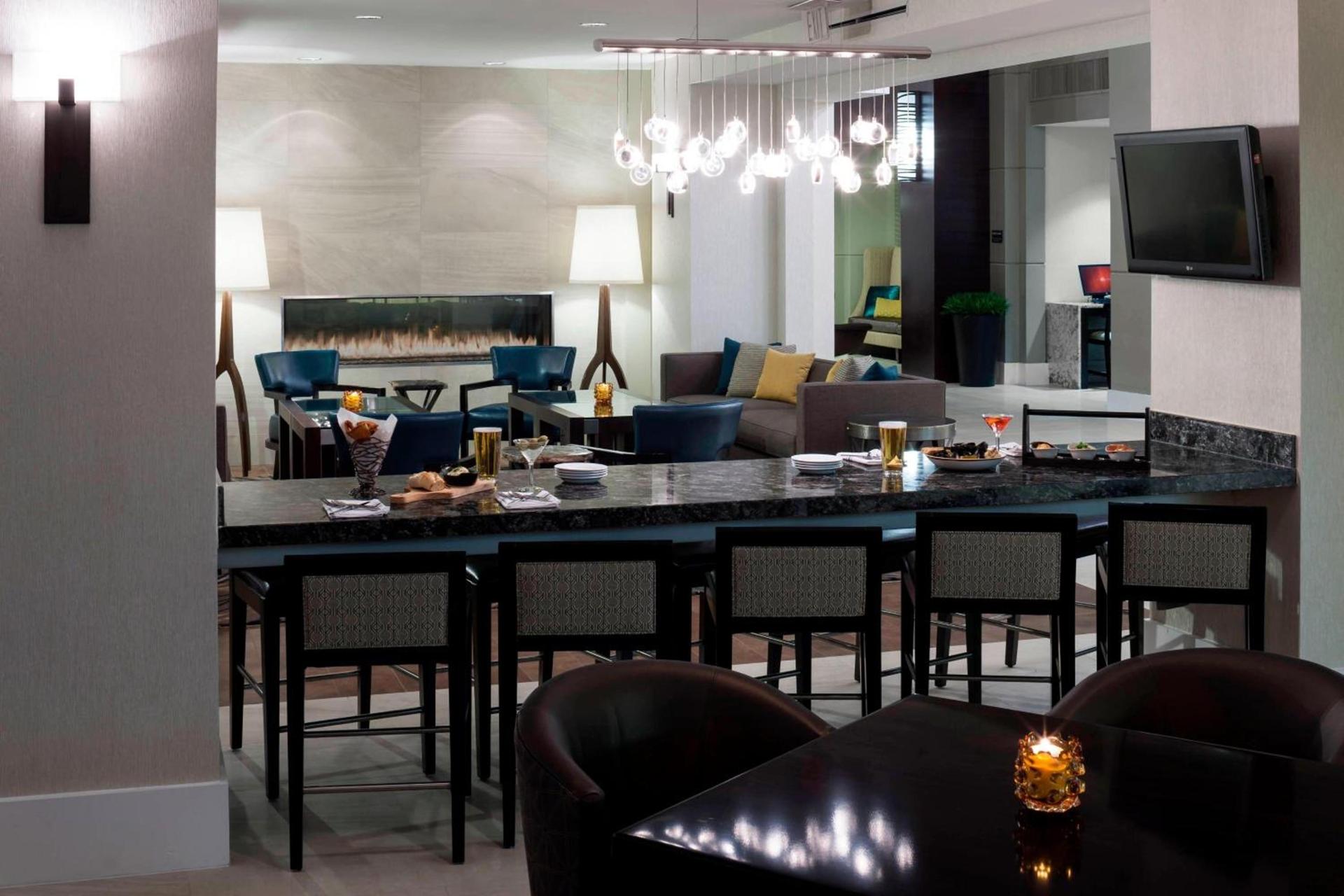 Fairfax Marriott at Fair Oaks photo 22