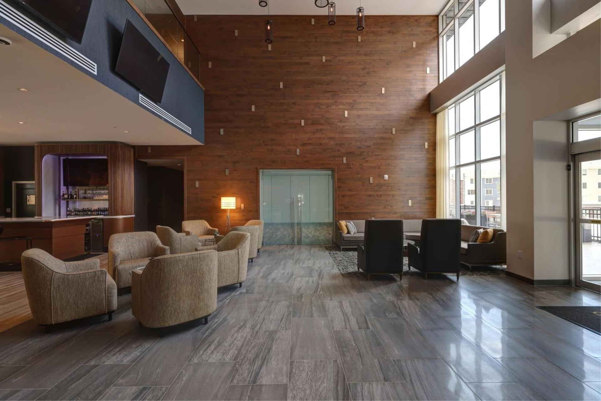Courtyard by Marriott Iowa City University Heights photo 6