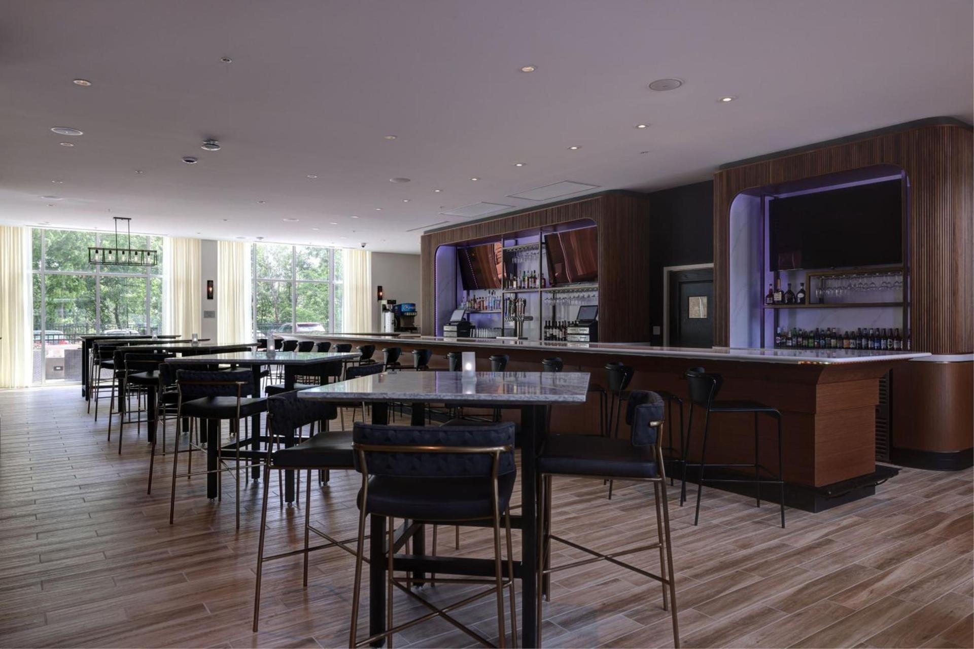 Courtyard by Marriott Iowa City University Heights photo 17