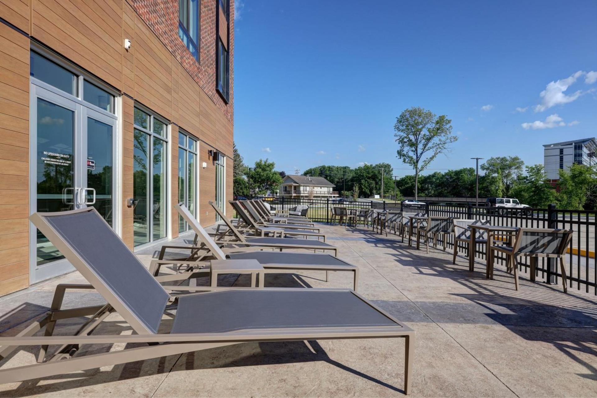 Courtyard by Marriott Iowa City University Heights photo 24